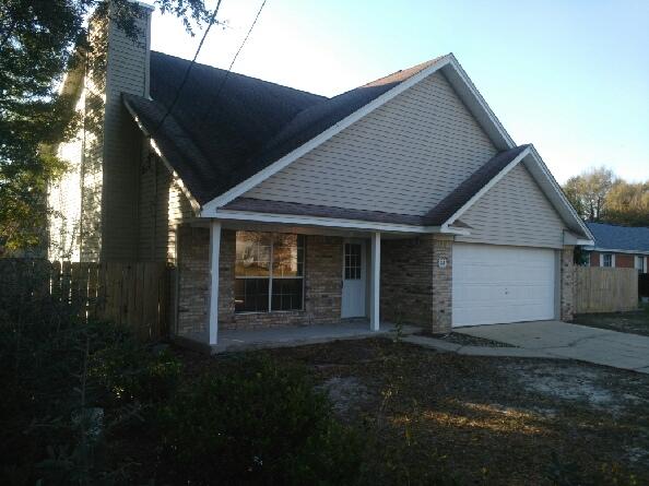 HOLLYROD PARK - Residential