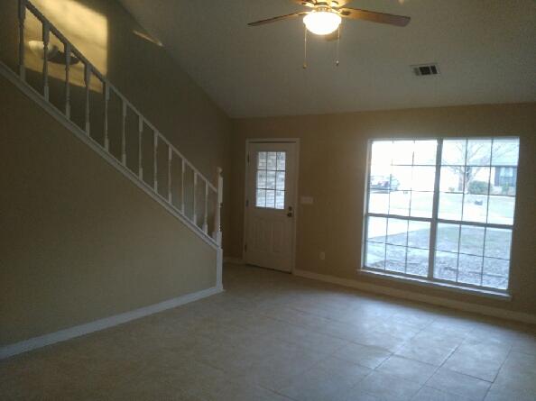 HOLLYROD PARK - Residential