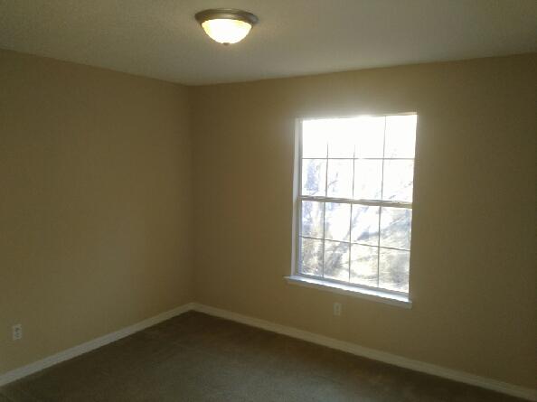 HOLLYROD PARK - Residential