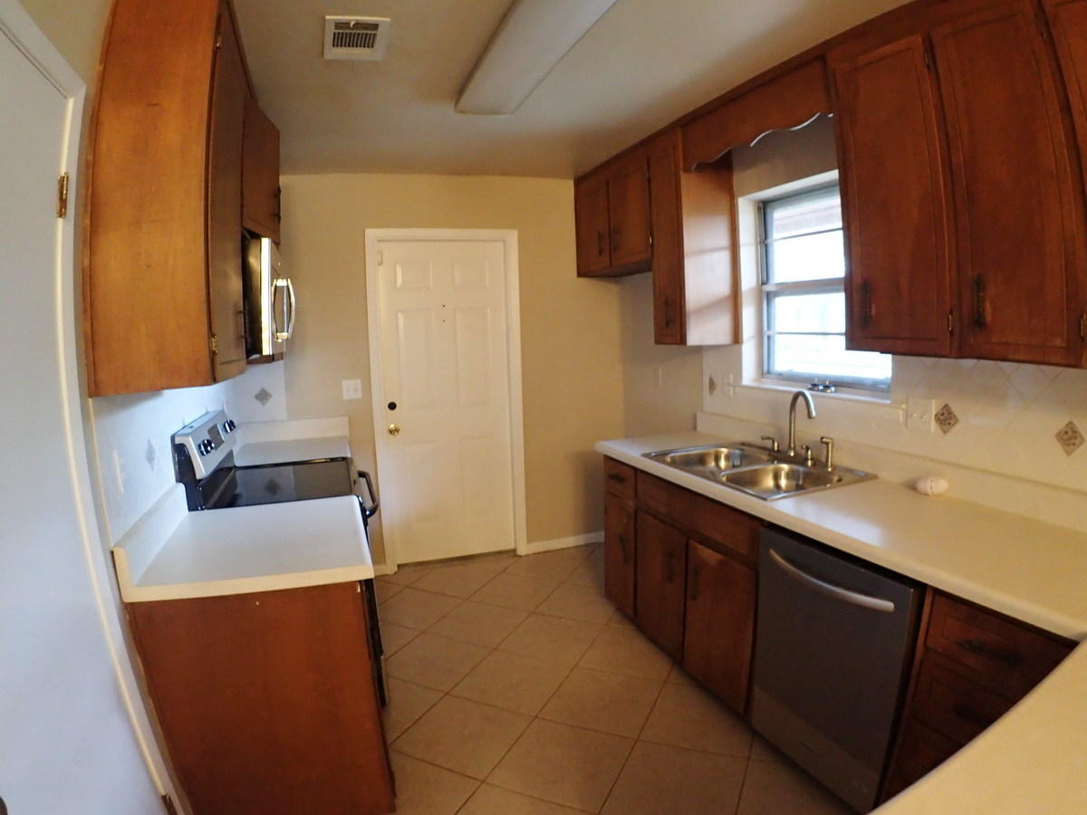 Crescent Lake West - Residential