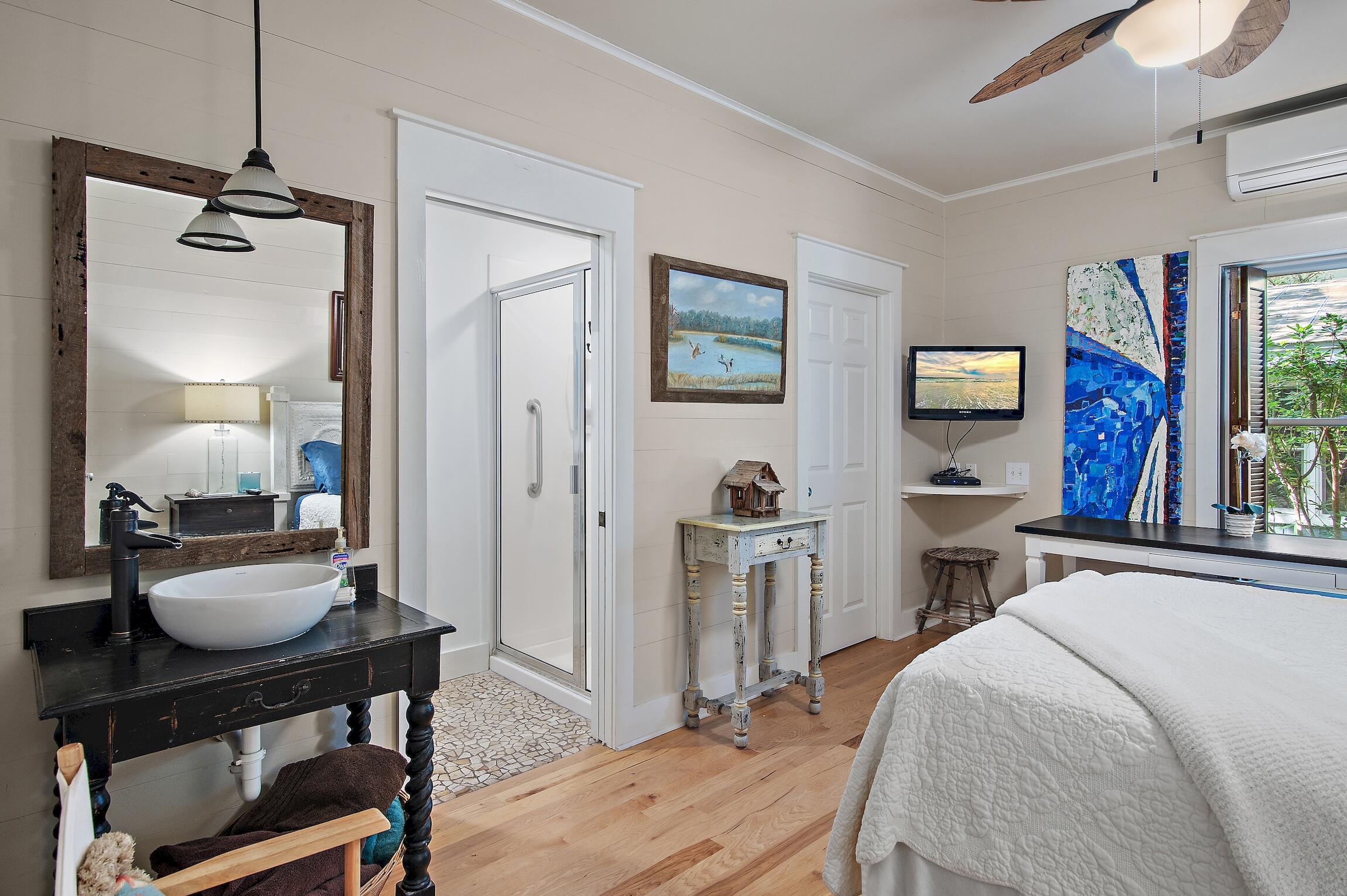 EASTERN LAKE S/D - Residential Lease
