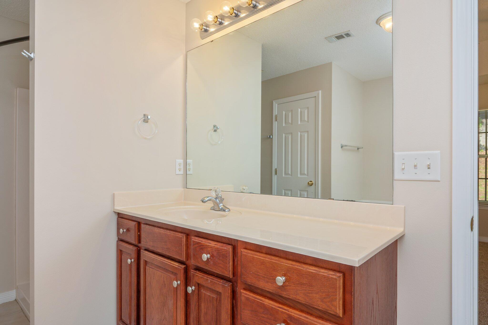 OLD BETHEL ESTATES PH I - Residential