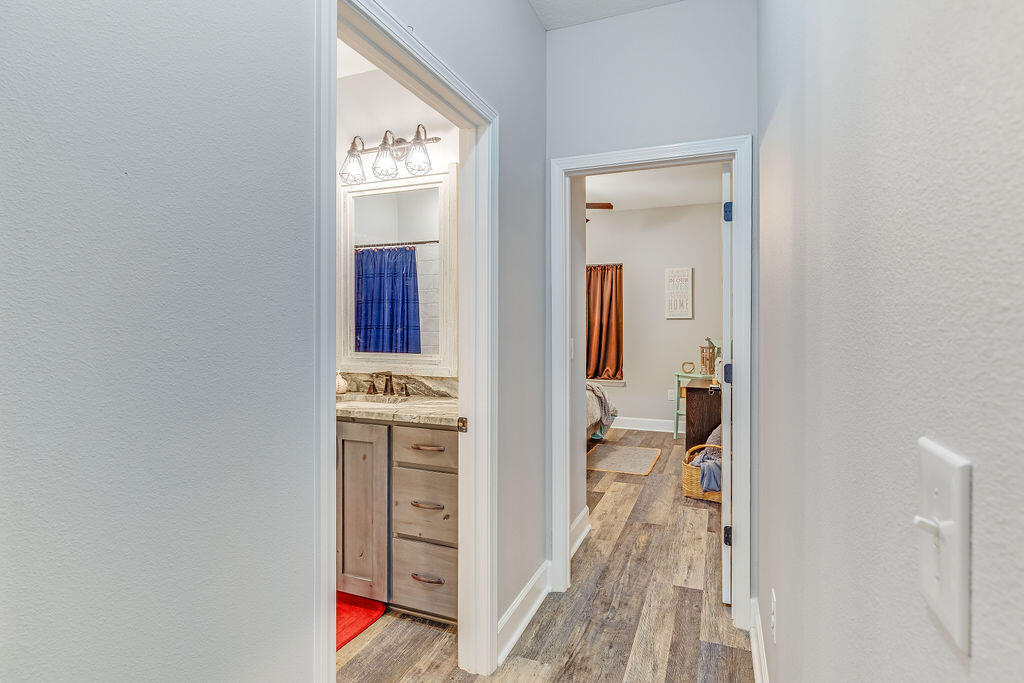 BAHIA VISTA - Residential