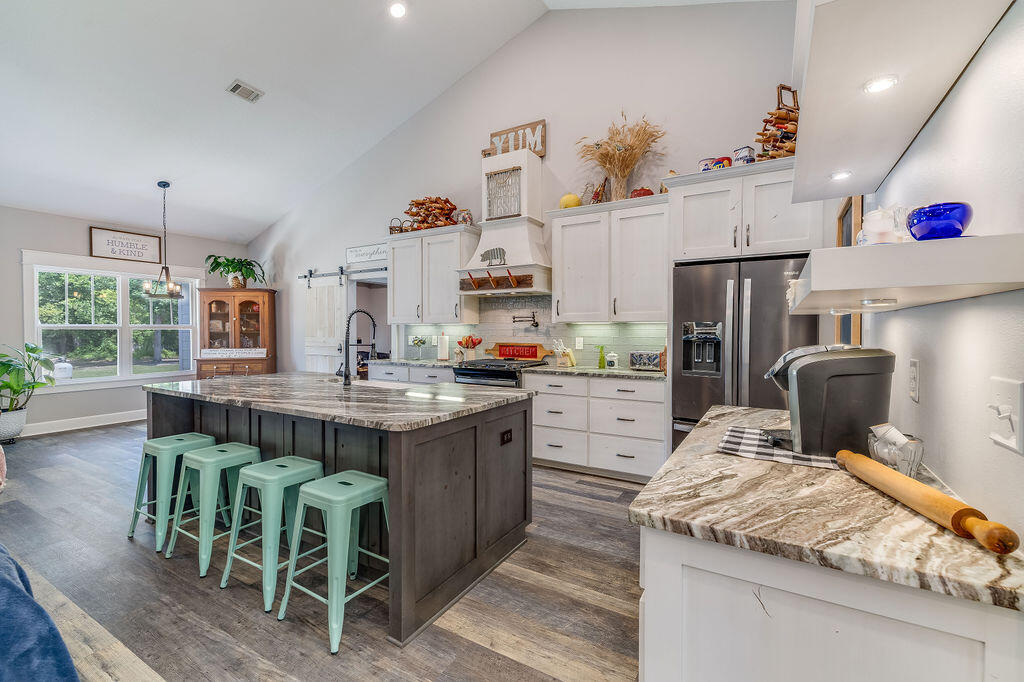 BAHIA VISTA - Residential
