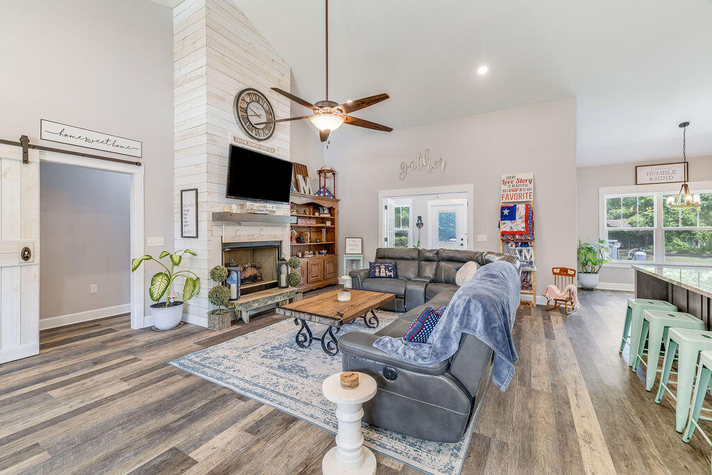 BAHIA VISTA - Residential