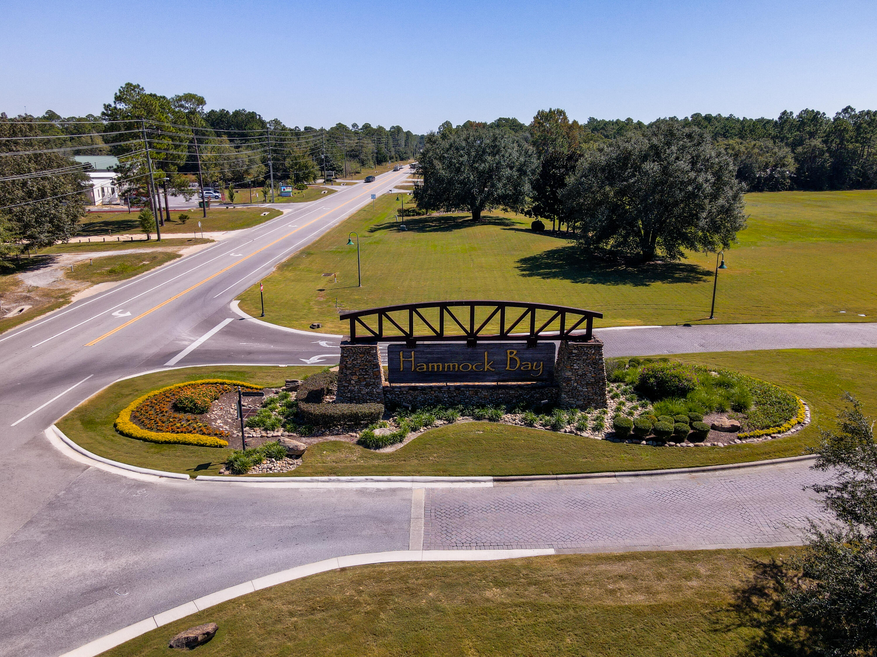 HAMMOCK BAY - Residential