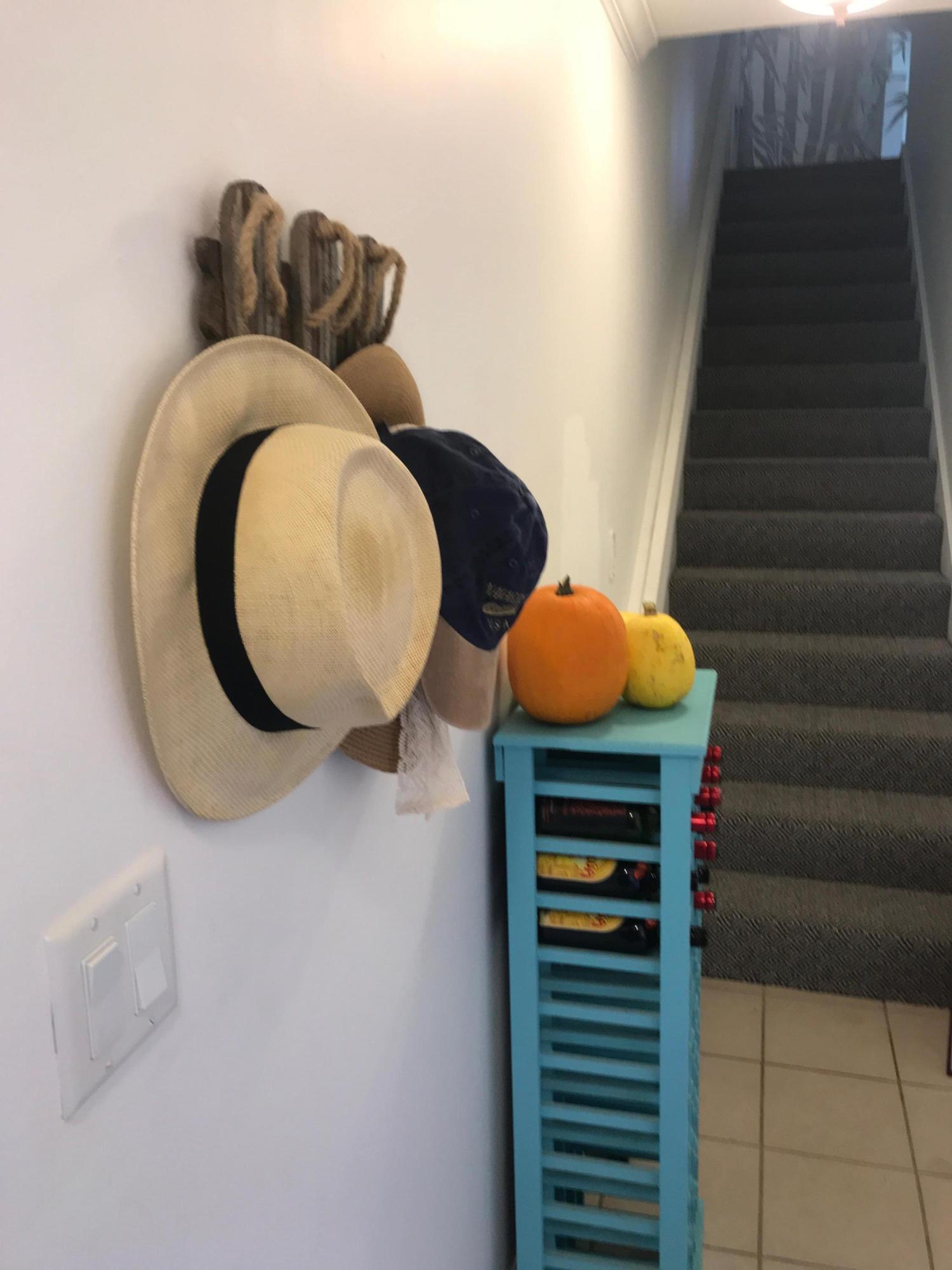 SAFE HARBOUR VILLAGE CONDO - Residential