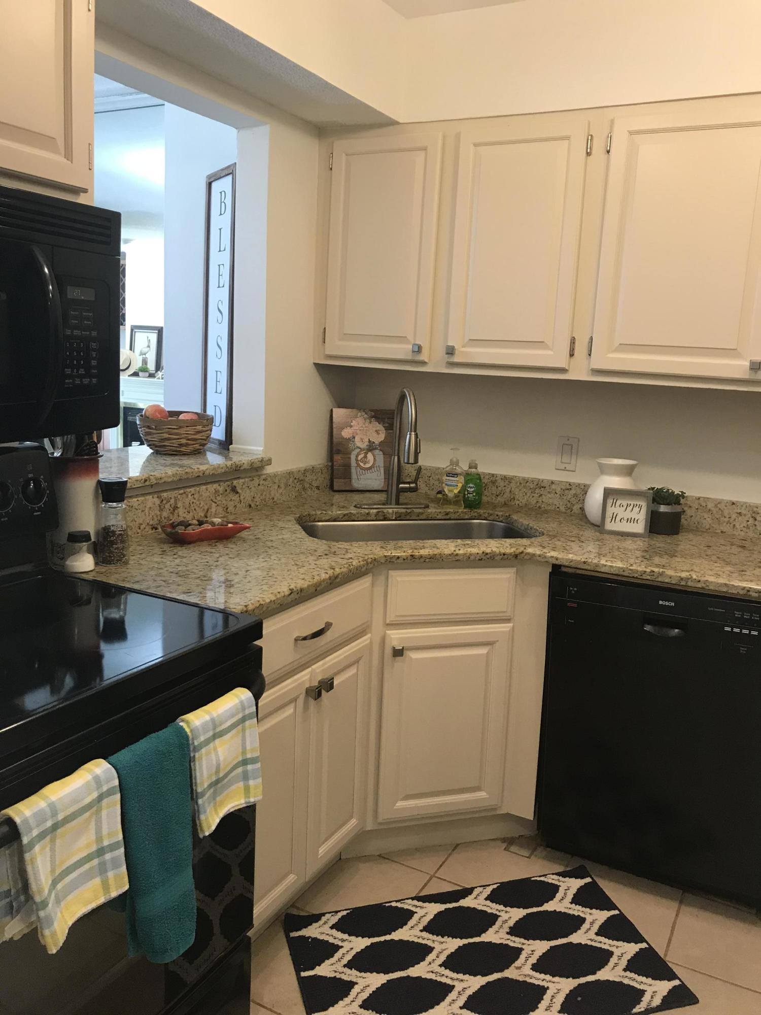 SAFE HARBOUR VILLAGE CONDO - Residential