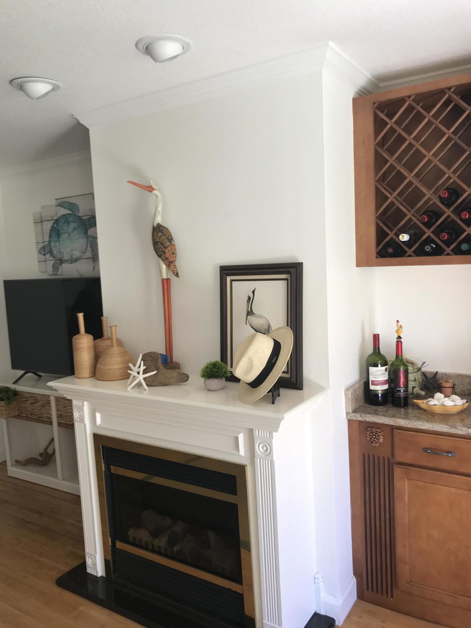 SAFE HARBOUR VILLAGE CONDO - Residential