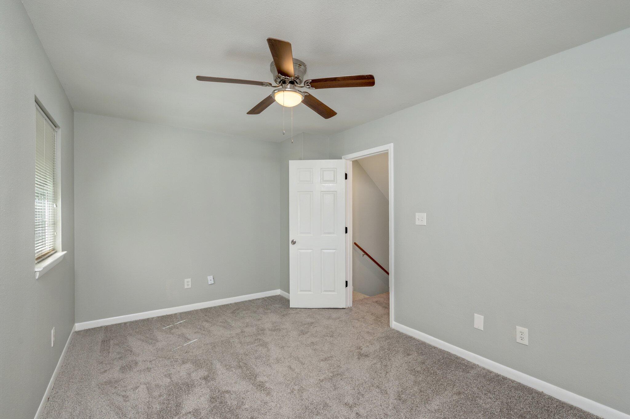 LEESA JENNIFER ACRES - Residential