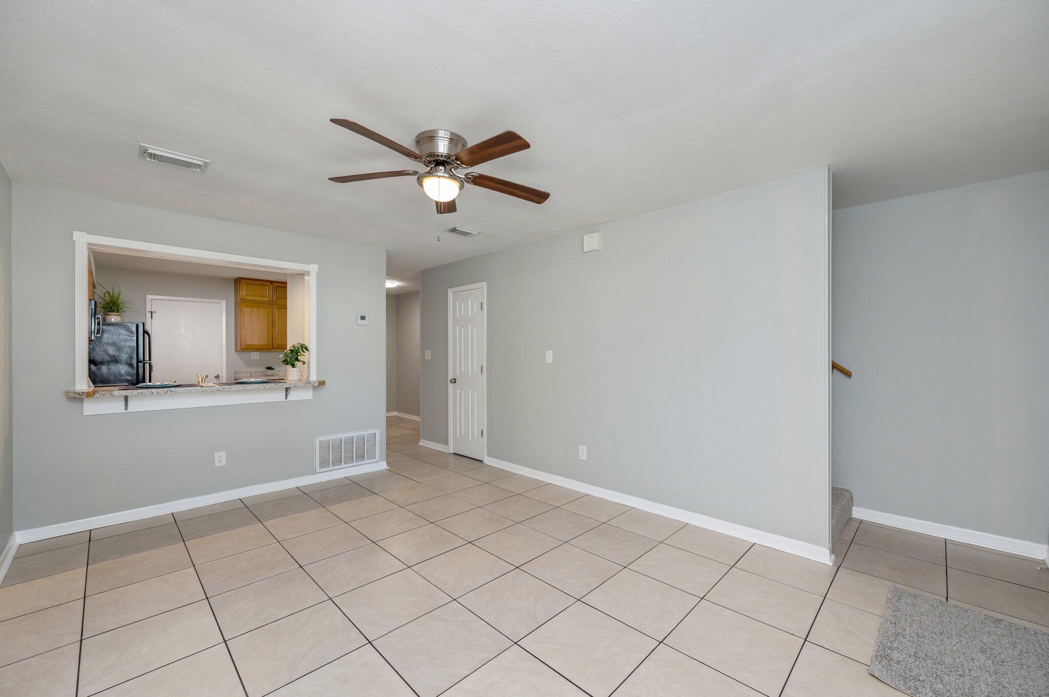 LEESA JENNIFER ACRES - Residential