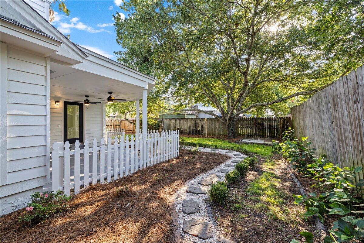 GULF MANOR S/D - Residential