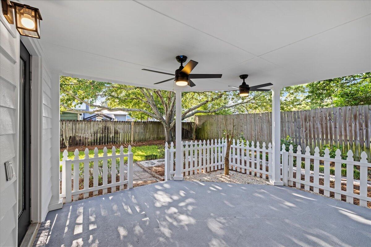 GULF MANOR S/D - Residential