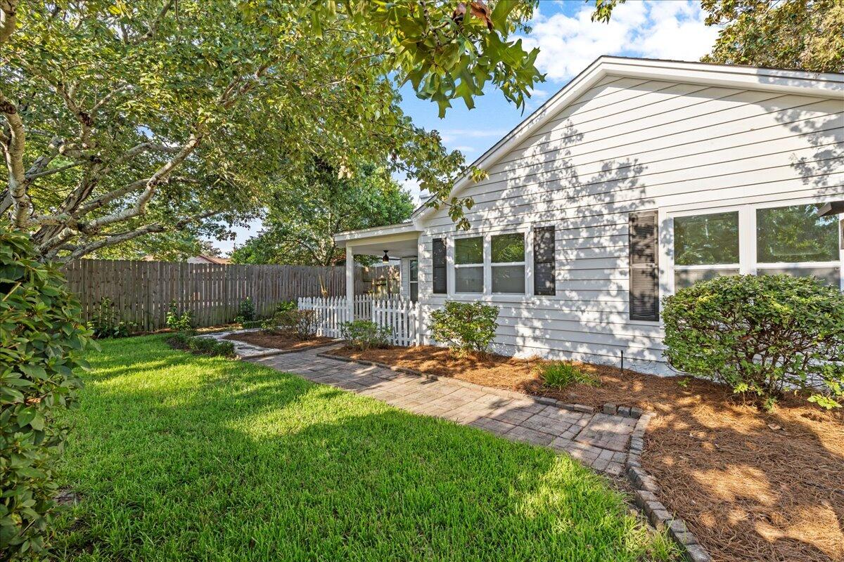 GULF MANOR S/D - Residential