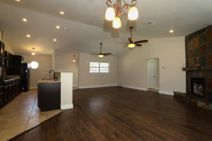 RUSHLIN PARK S/D PH 2 - Residential Lease