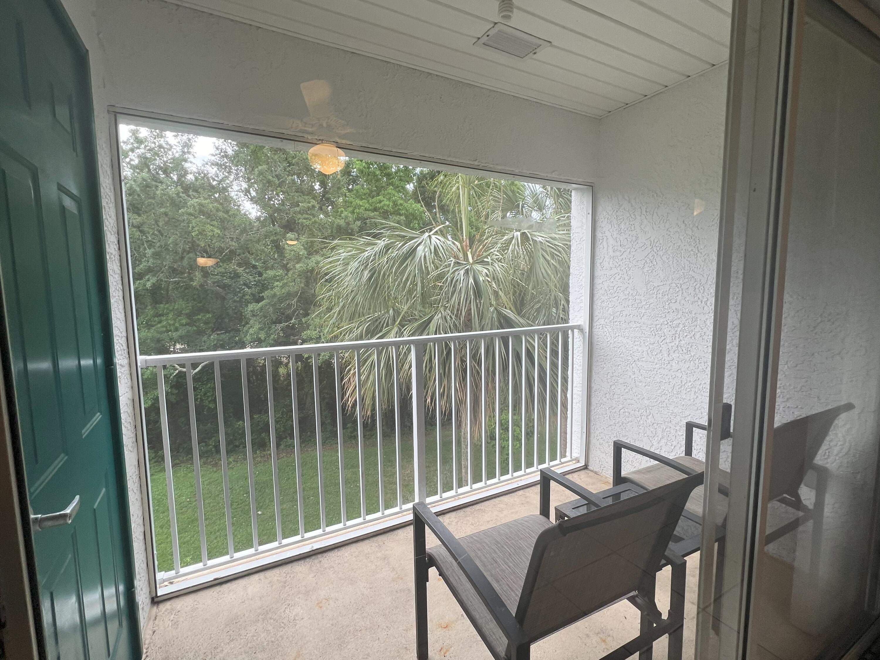 THE FLORIDA CLUB - Residential Lease