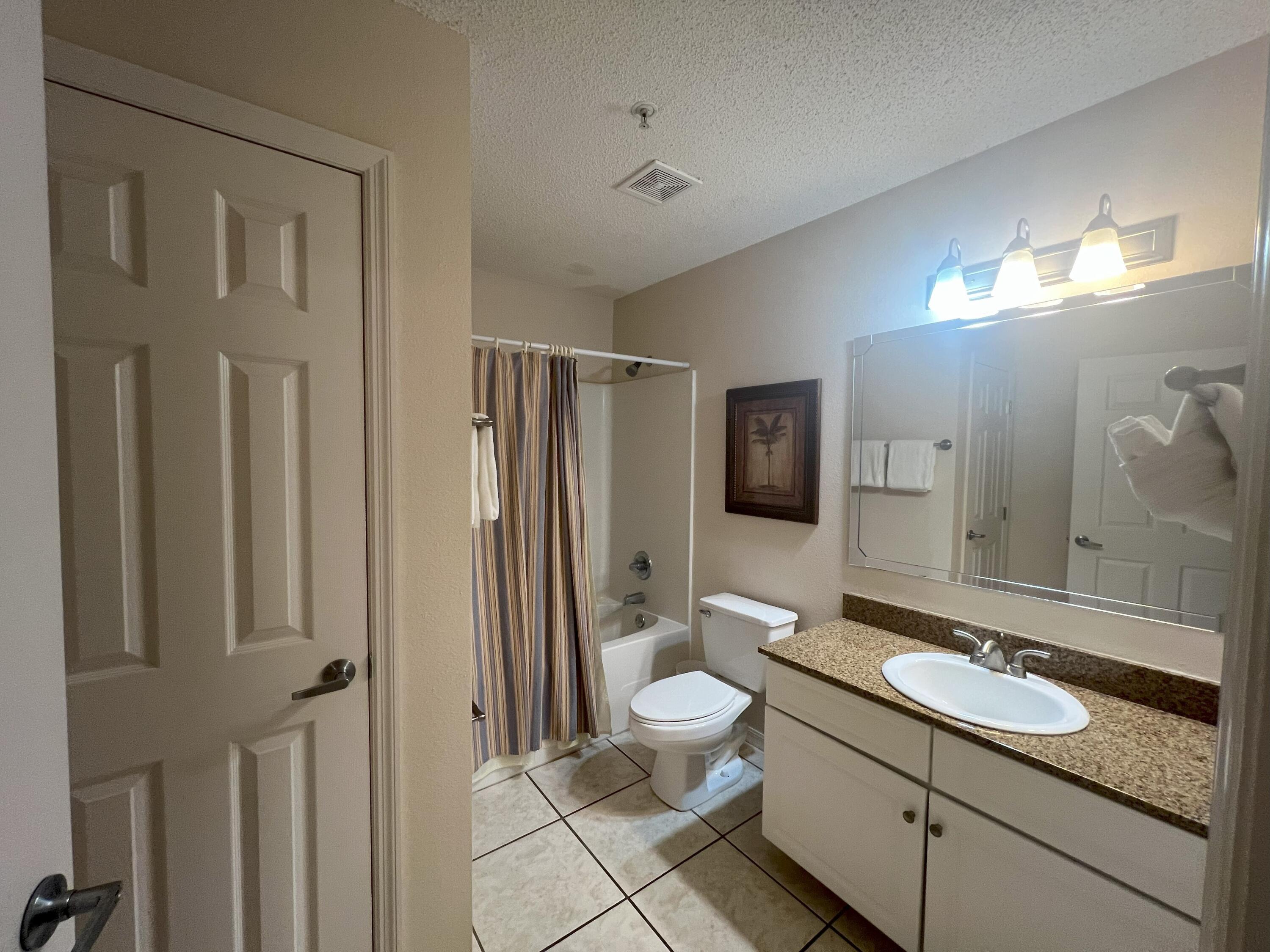 THE FLORIDA CLUB - Residential Lease