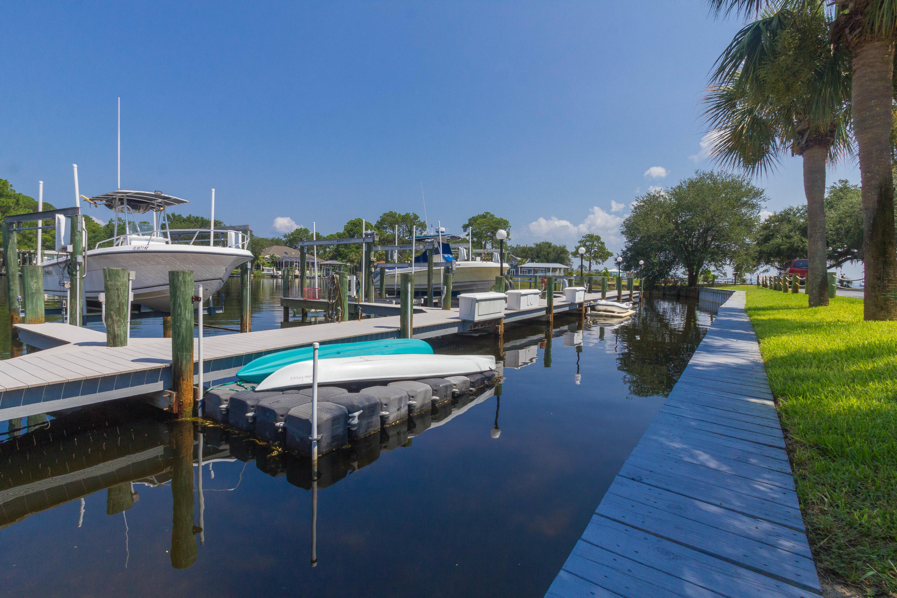 The Moorings at Woodlawn - Residential