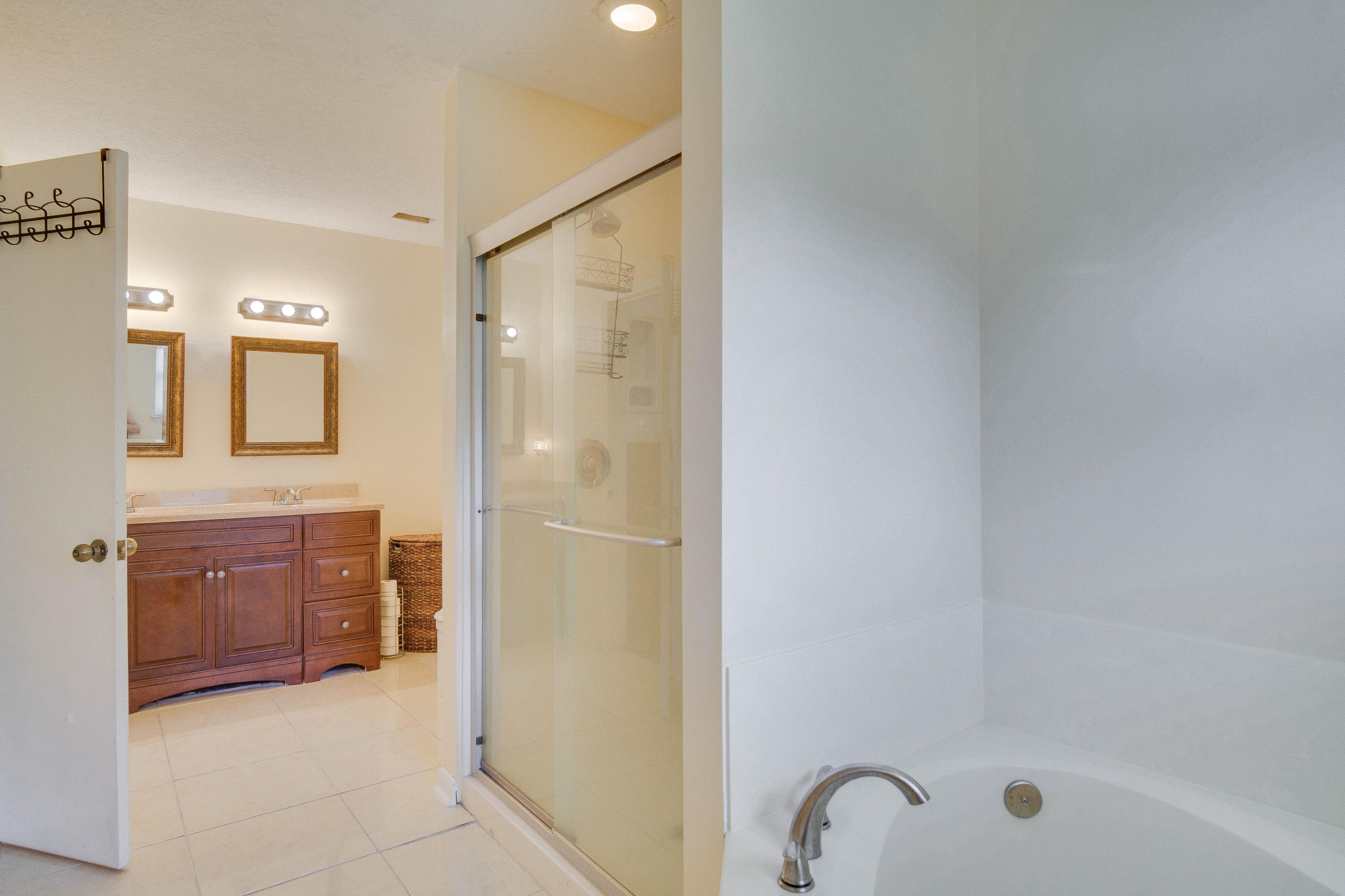 BAYSHORE PARK UNIT 2 - Residential