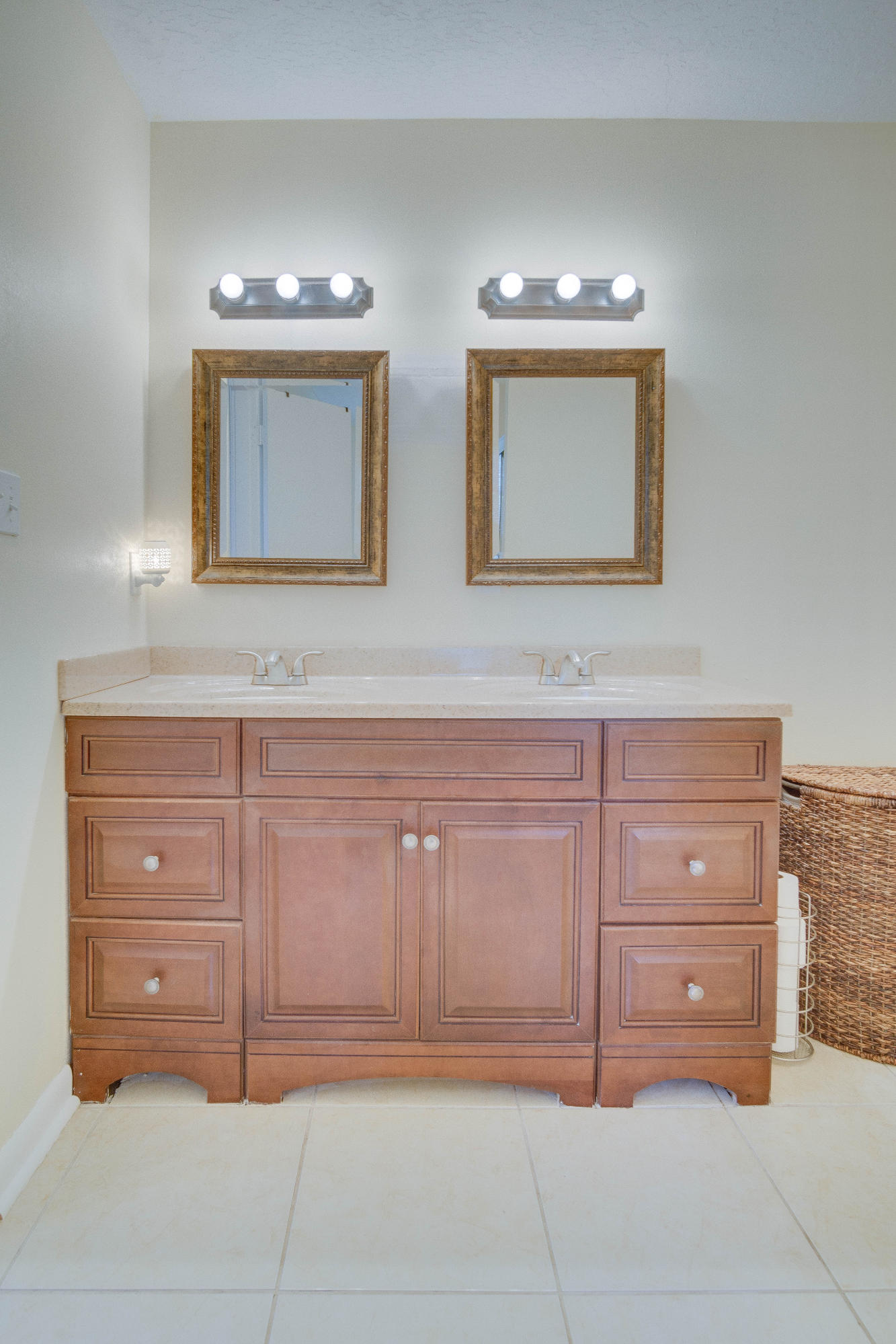 BAYSHORE PARK UNIT 2 - Residential