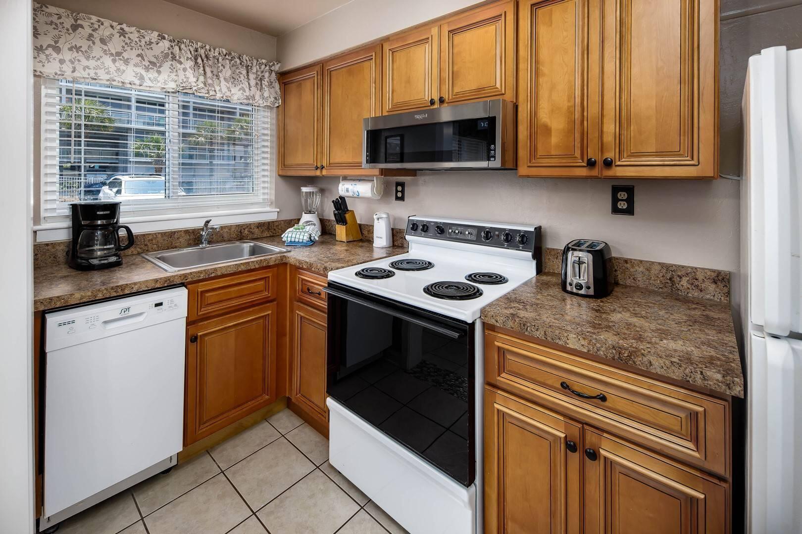 SEASPRAY CONDO - Residential