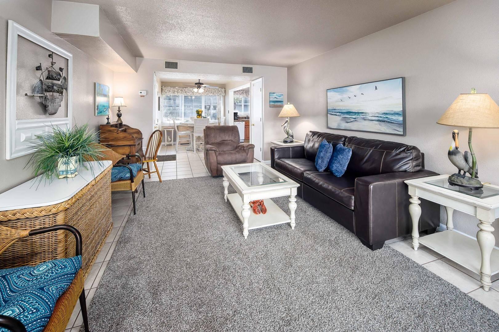 SEASPRAY CONDO - Residential