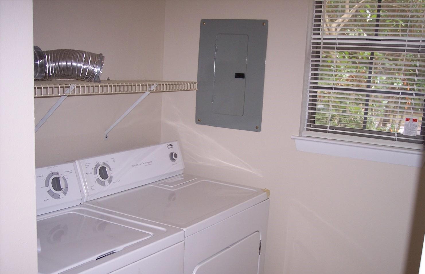 HOWARD GILL S/D - Residential Lease