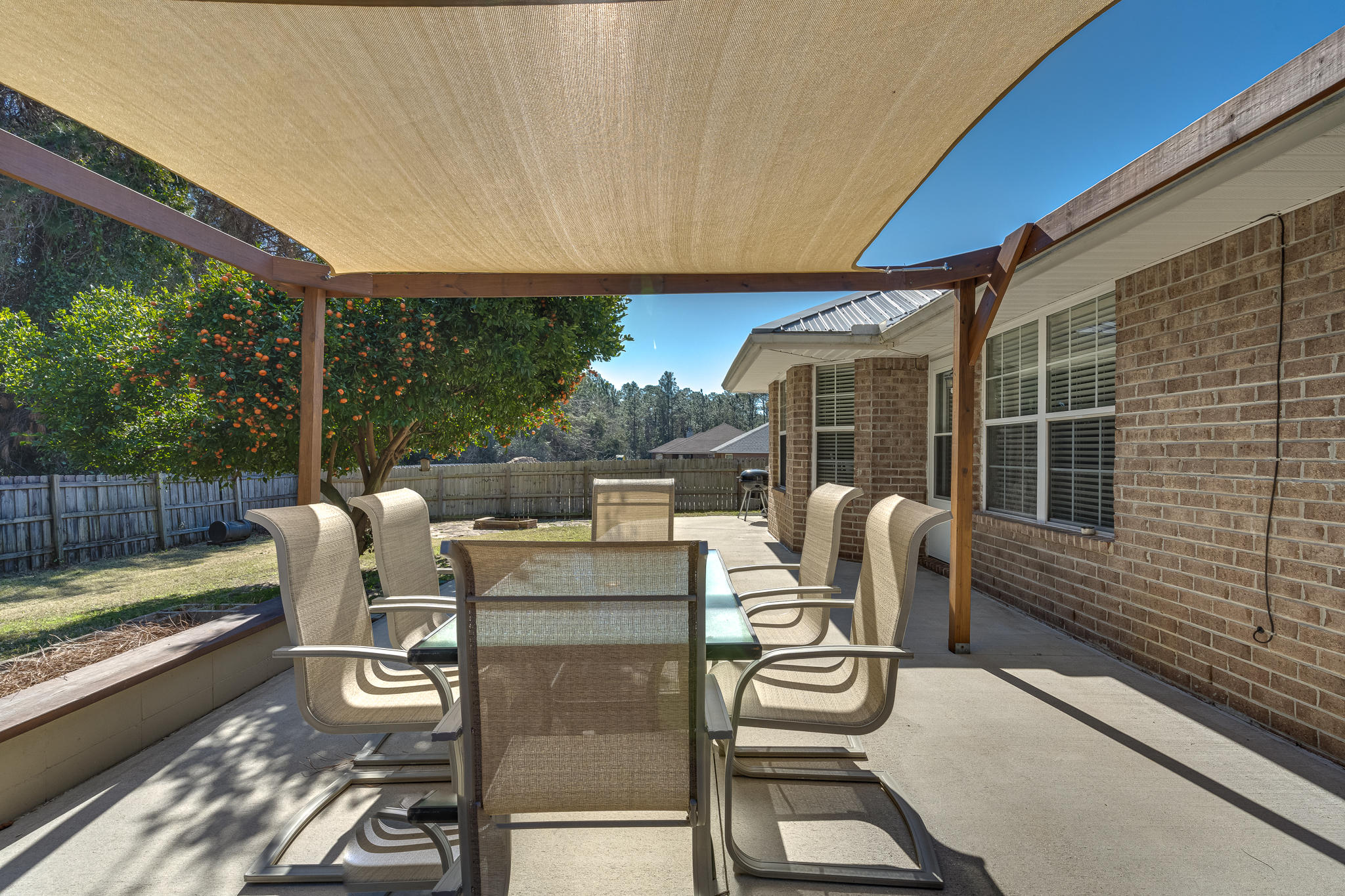 QUAYSIDE VILLAGE - Residential