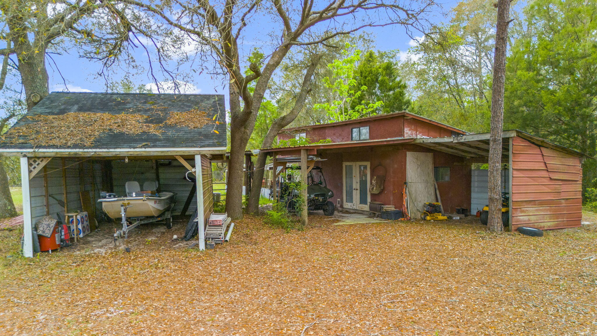 NO RECORDED SUBDIVISION - Residential