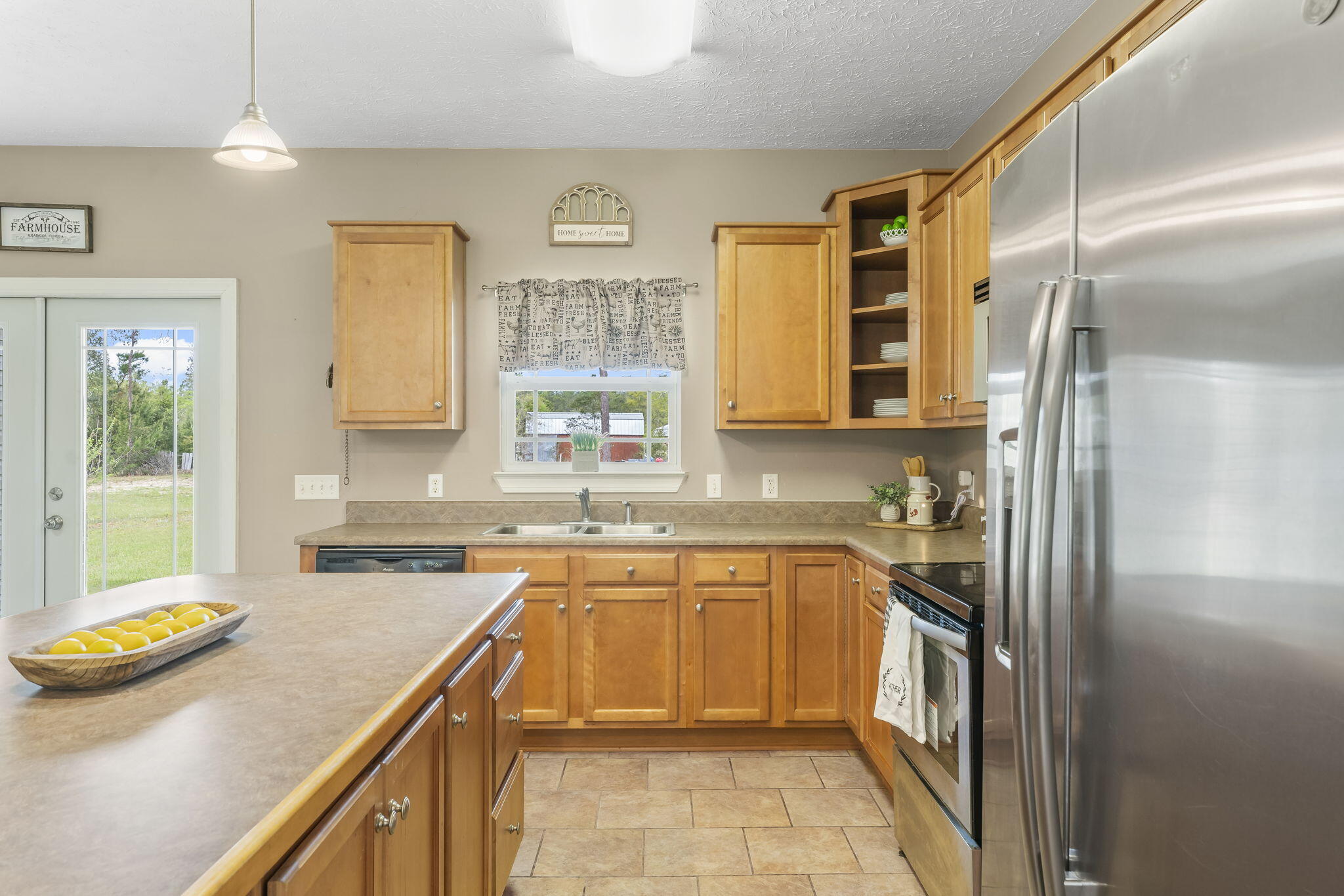 NO RECORDED SUBDIVISION - Residential