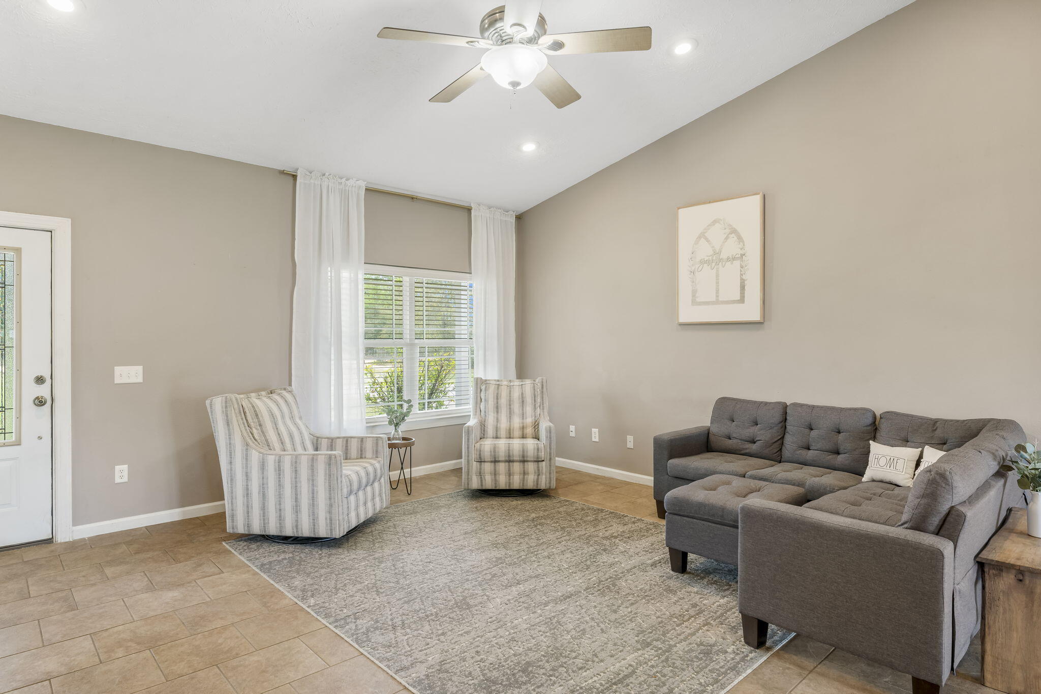 NO RECORDED SUBDIVISION - Residential