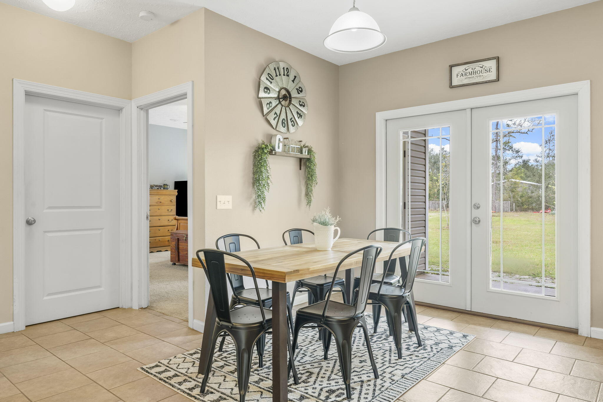 NO RECORDED SUBDIVISION - Residential