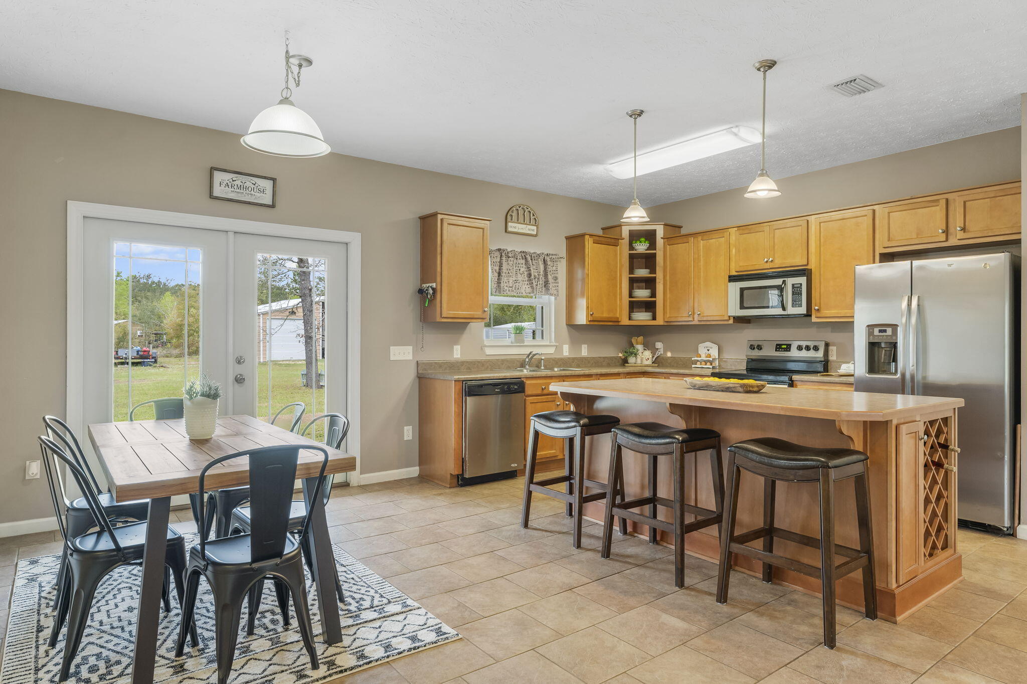 NO RECORDED SUBDIVISION - Residential