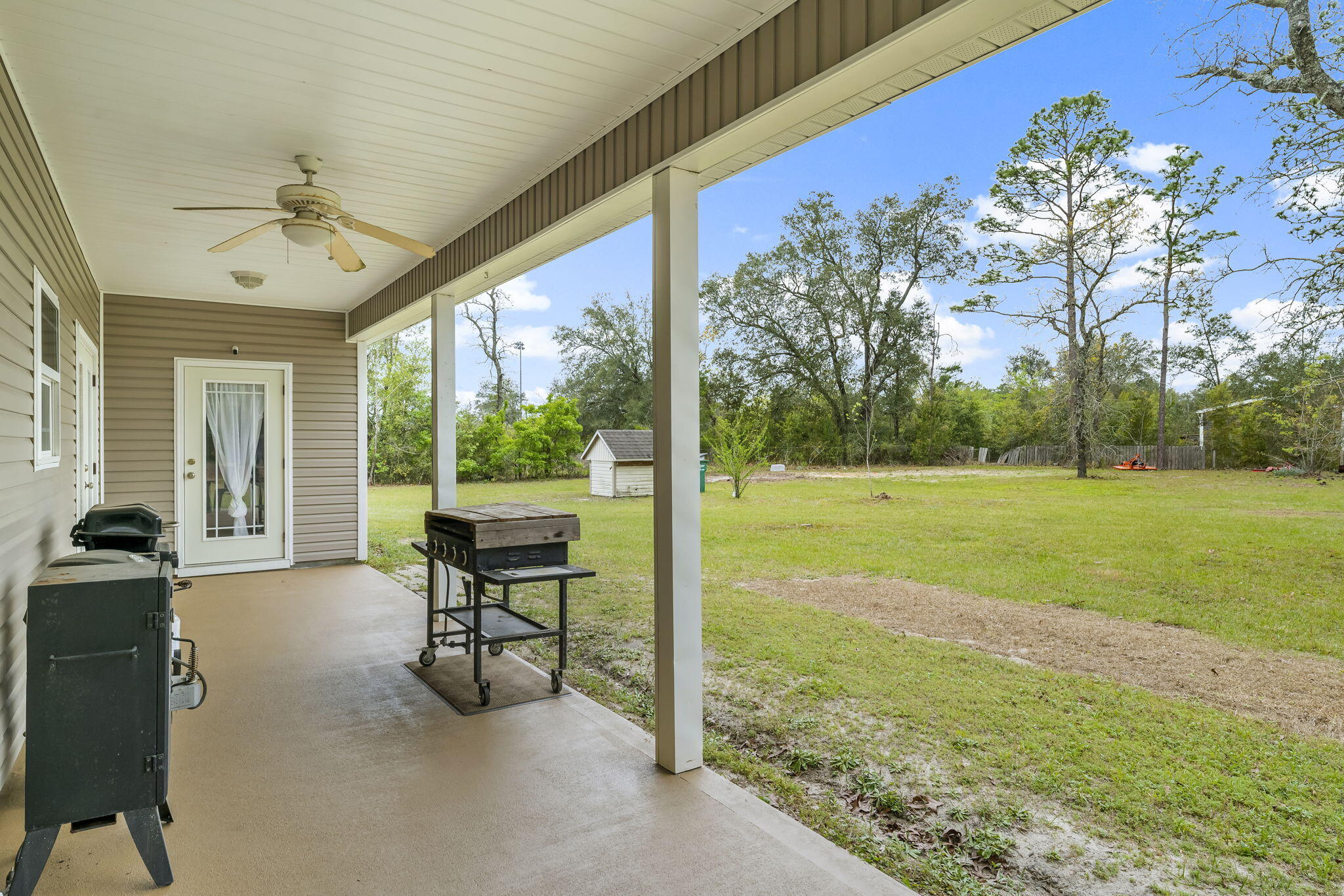 NO RECORDED SUBDIVISION - Residential