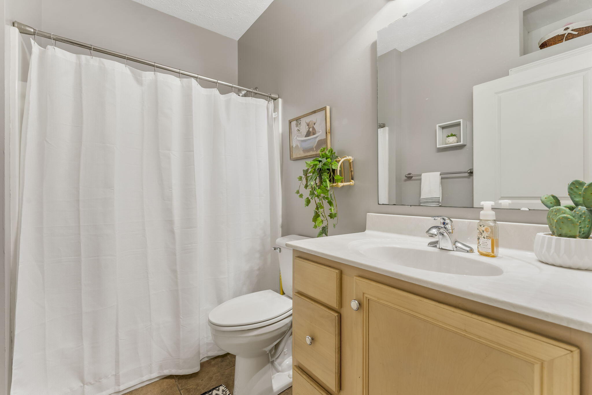 NO RECORDED SUBDIVISION - Residential