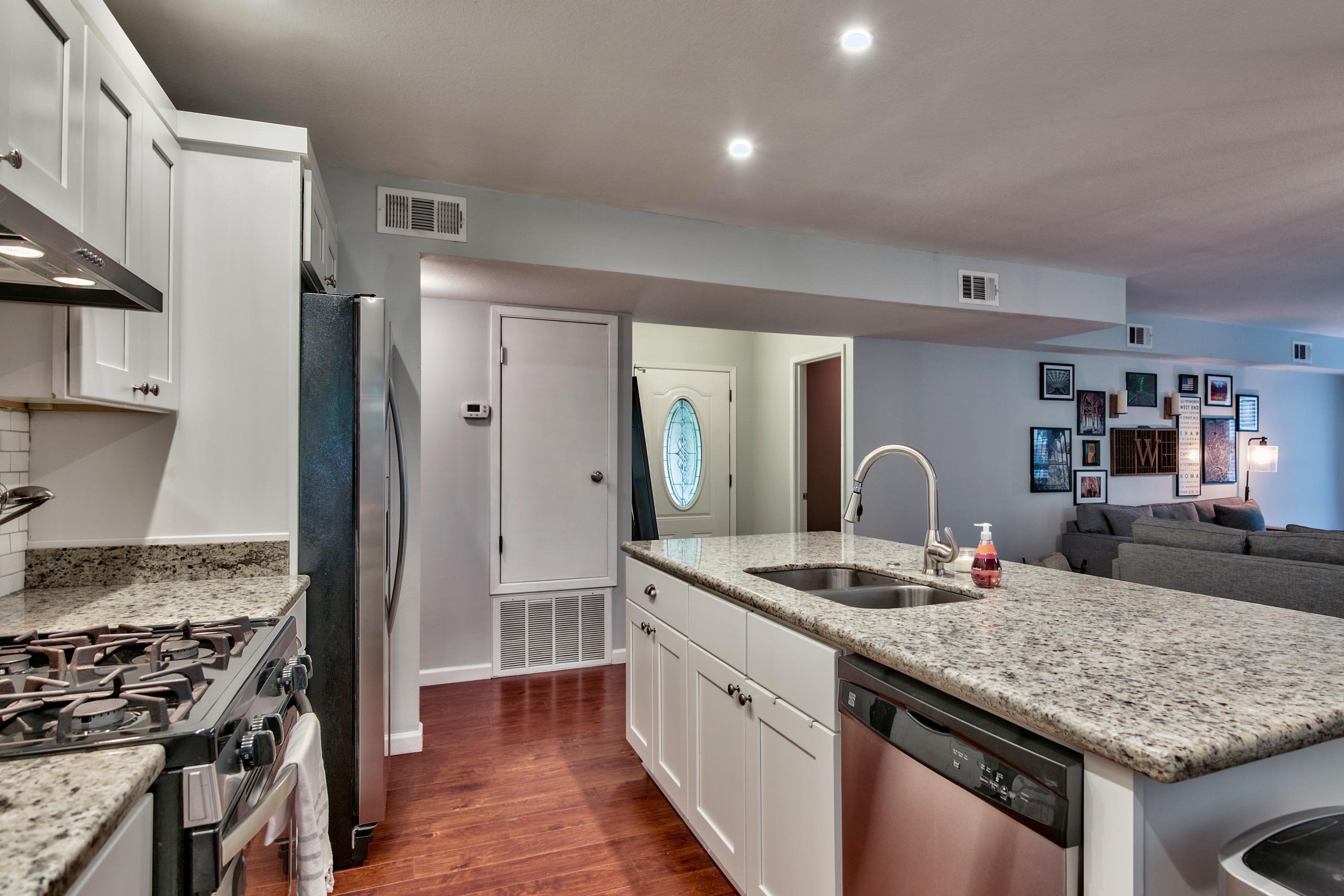 BLUEWATER BAY VILLAGE 1A - Residential