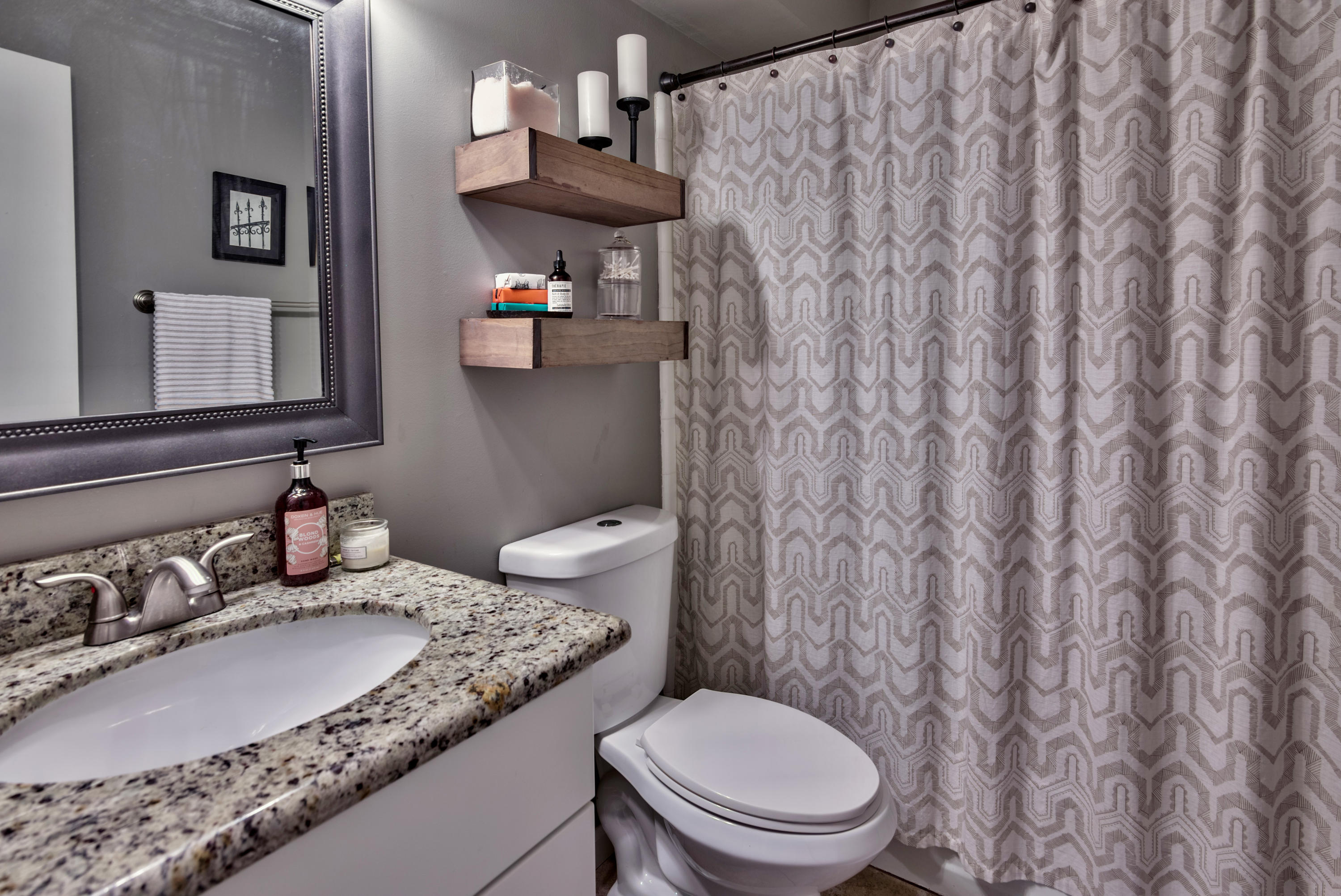 BLUEWATER BAY VILLAGE 1A - Residential