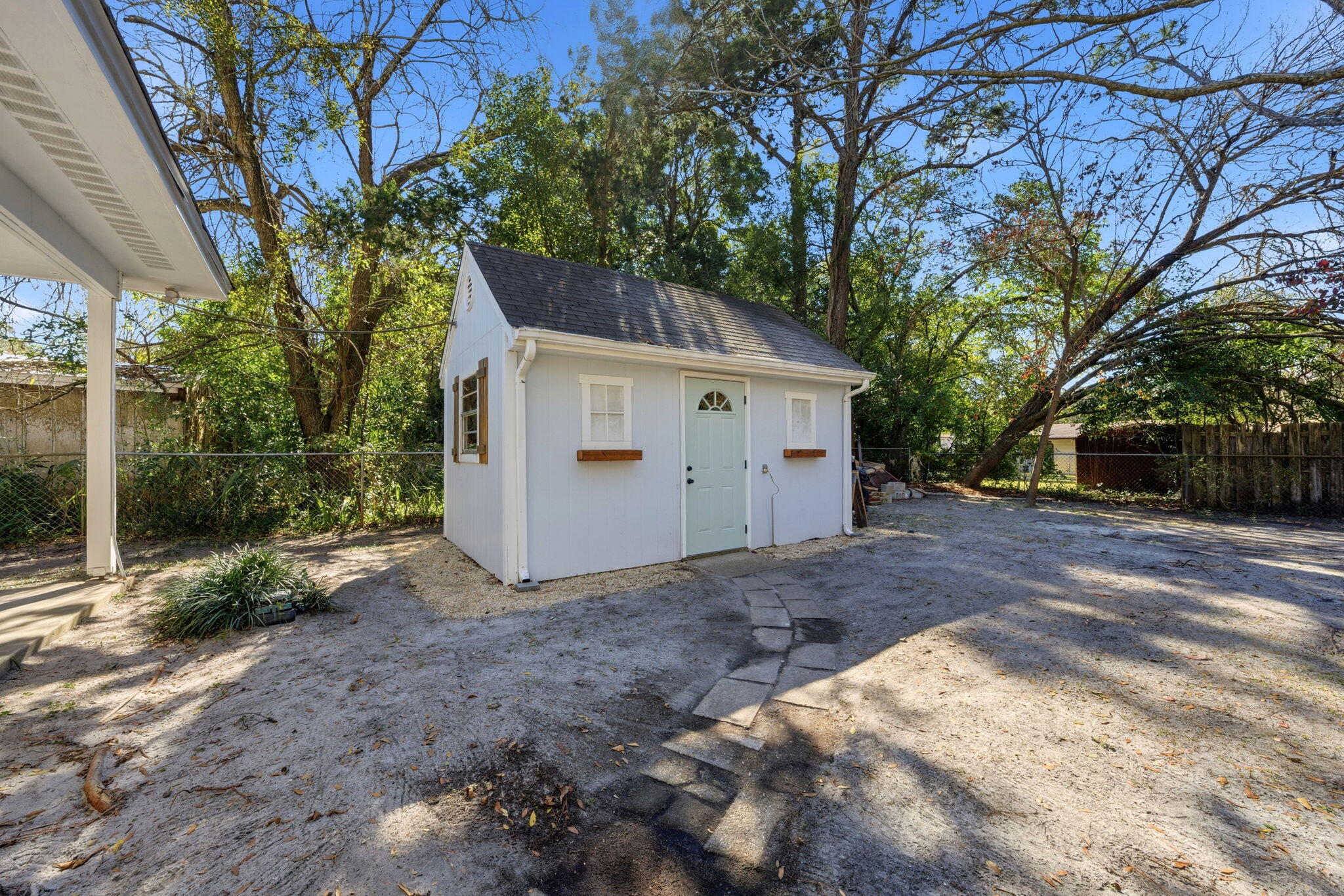 ELLIOTTS POINT 4TH ADDN - Residential