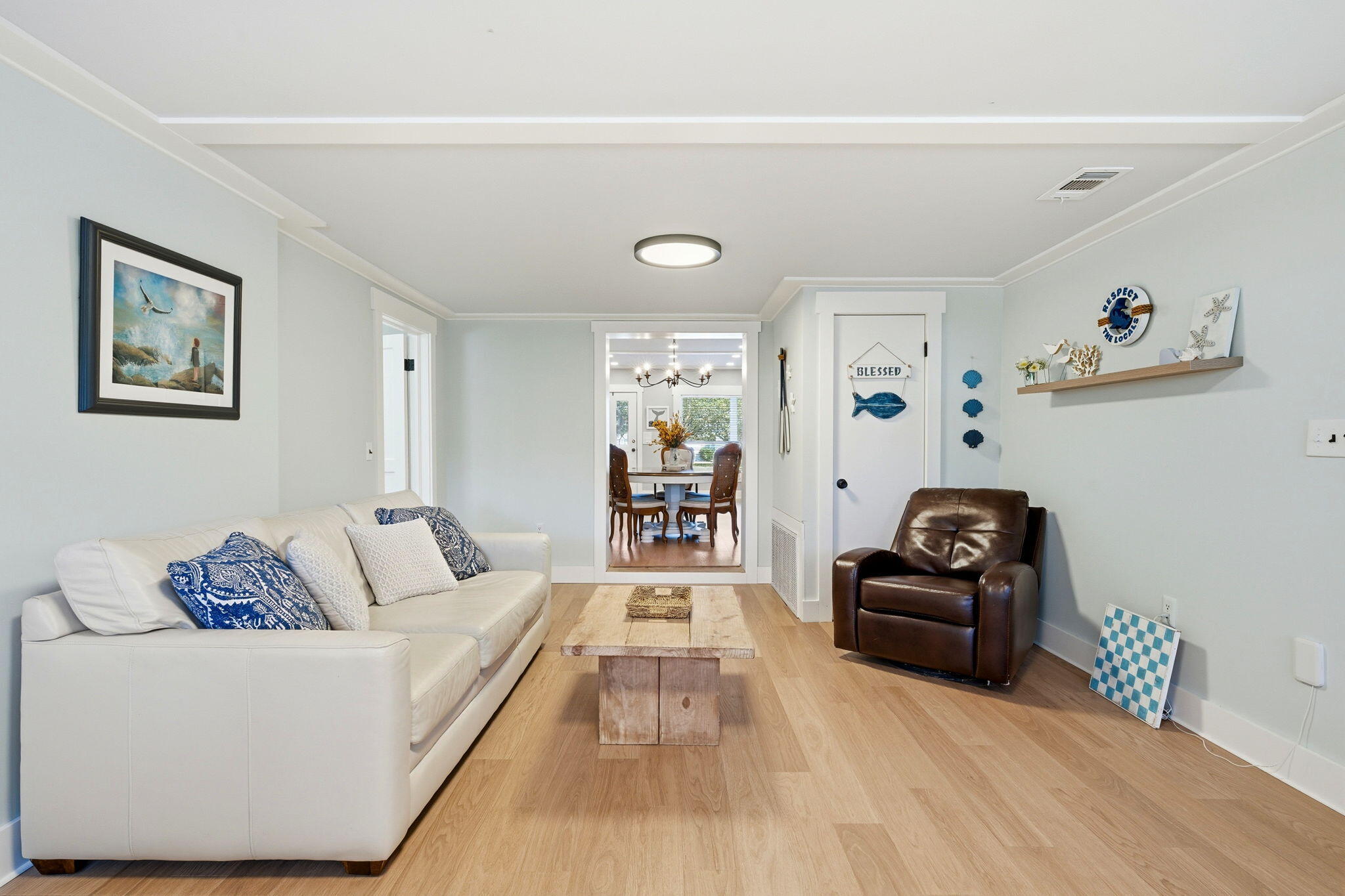 ELLIOTTS POINT 4TH ADDN - Residential