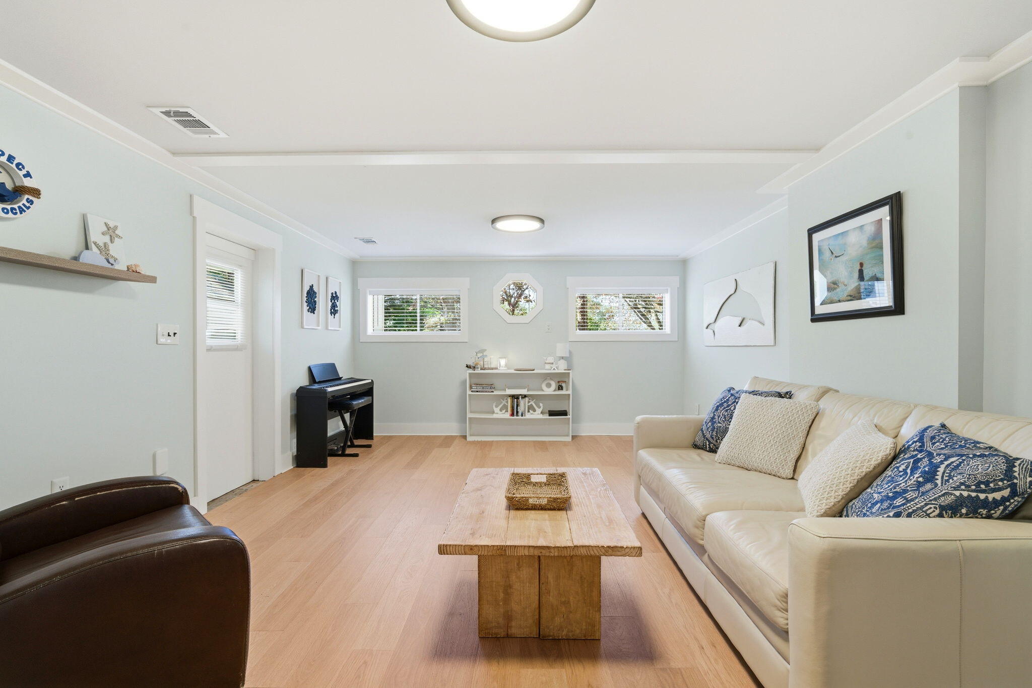 ELLIOTTS POINT 4TH ADDN - Residential