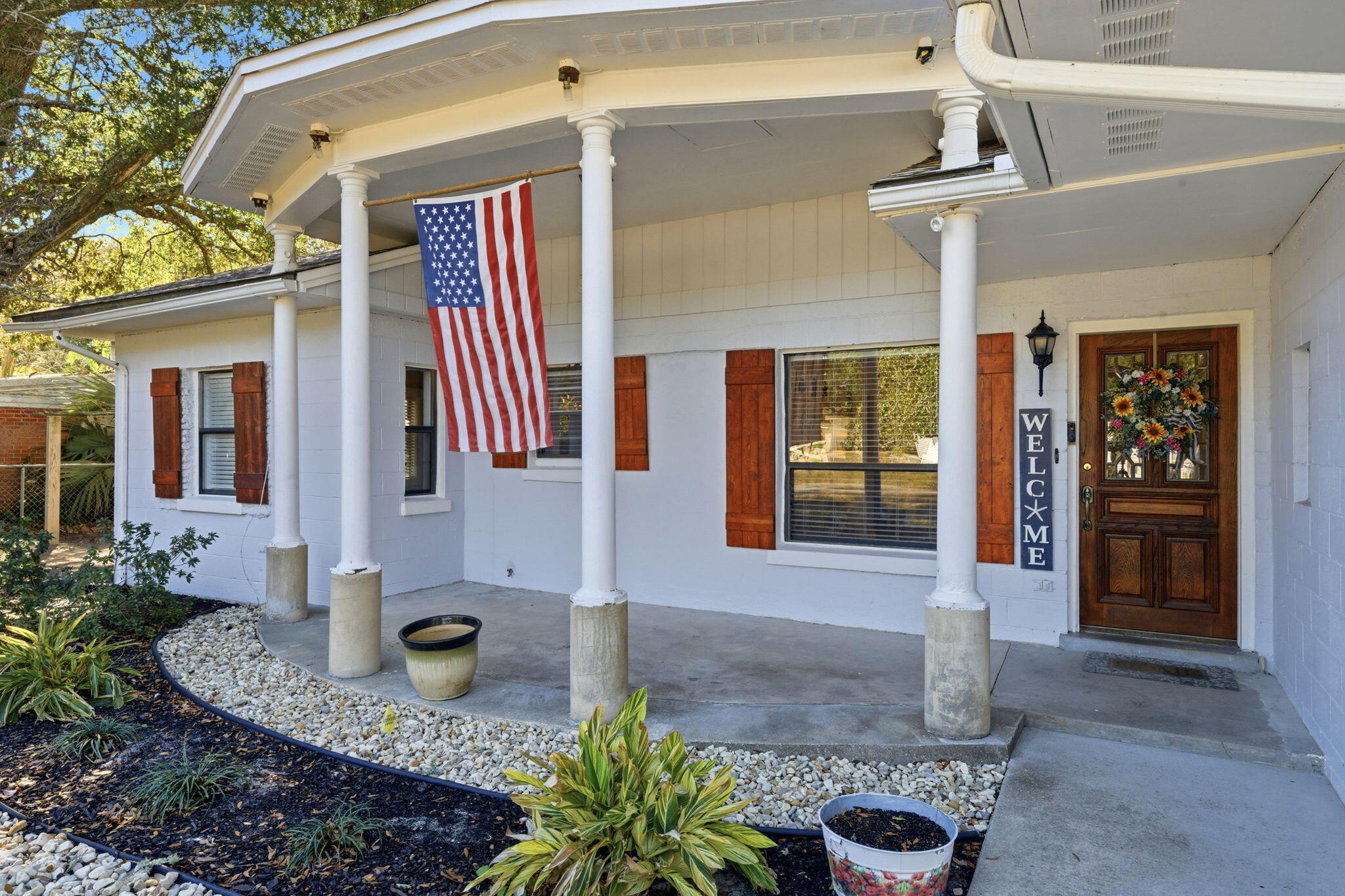 ELLIOTTS POINT 4TH ADDN - Residential