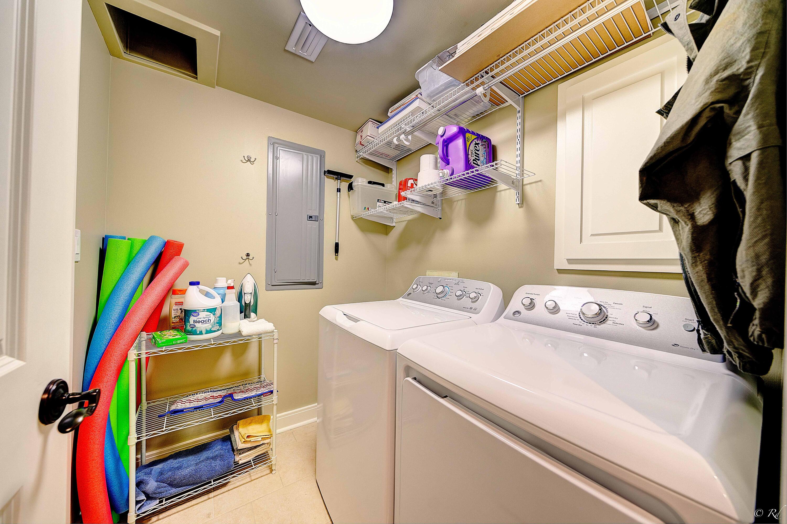 WILD HERON LAKESIDE LODGE - Residential