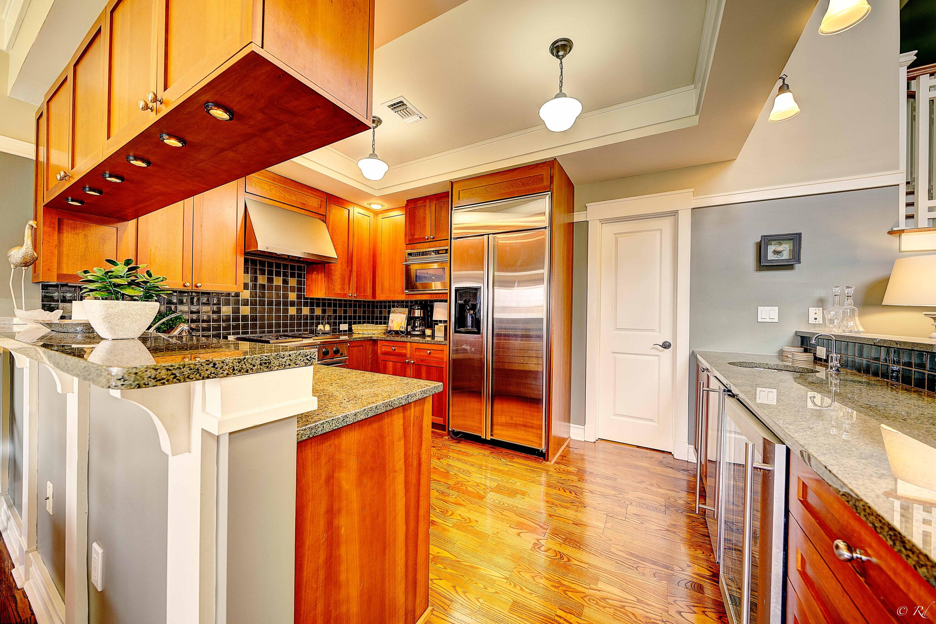 WILD HERON LAKESIDE LODGE - Residential