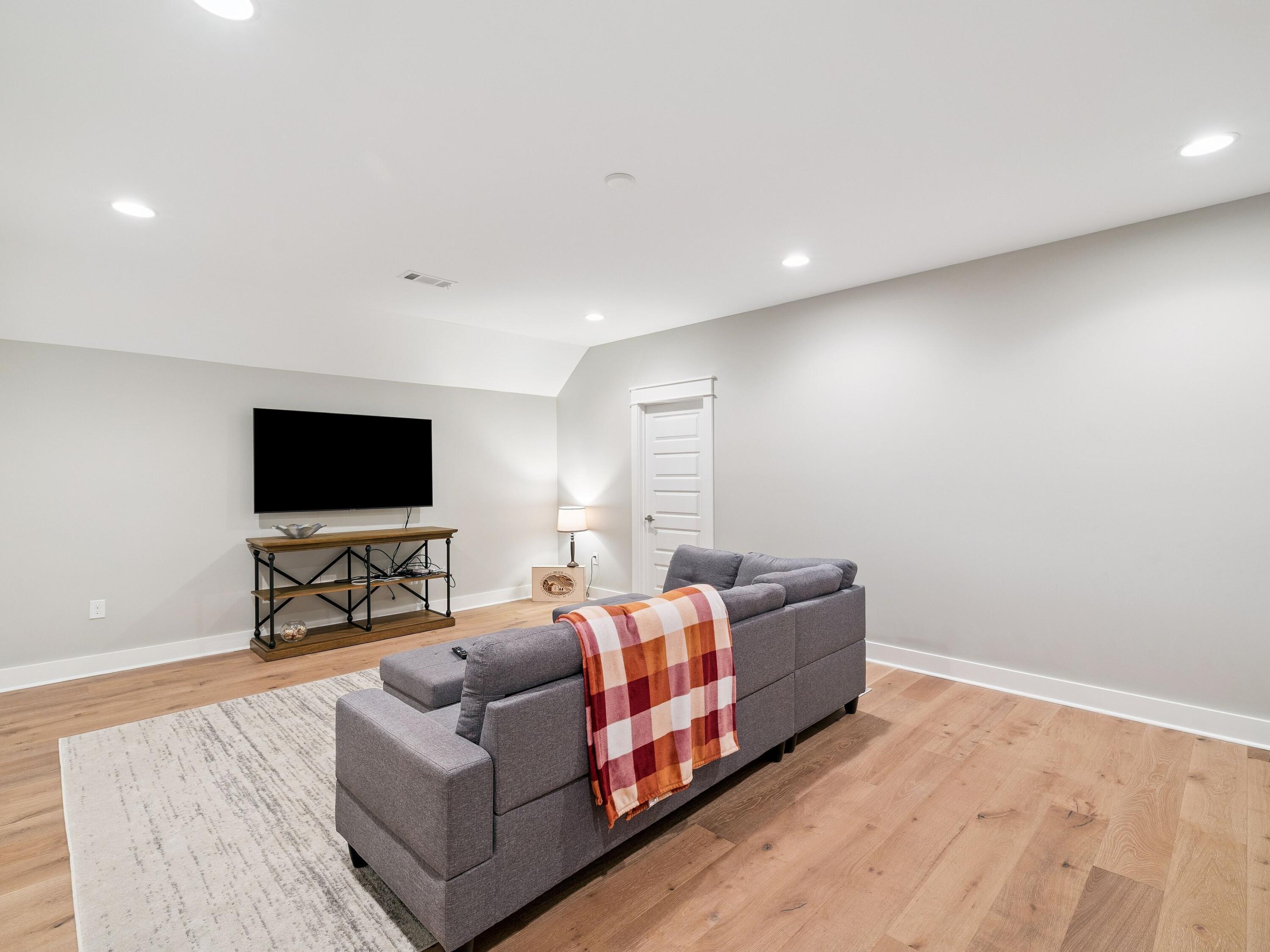 SEACROFT HEIGHTS - Residential