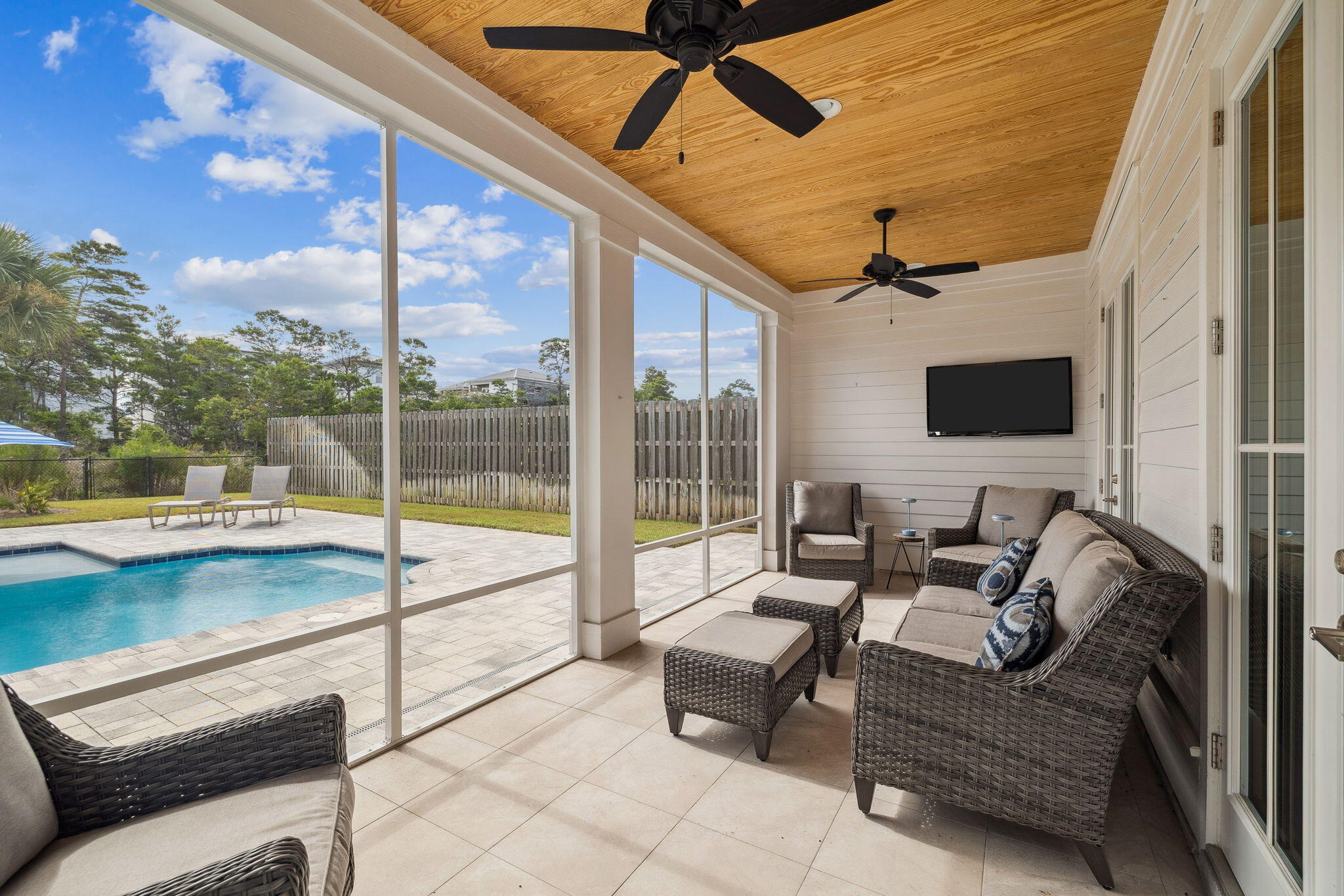 SEACROFT HEIGHTS - Residential