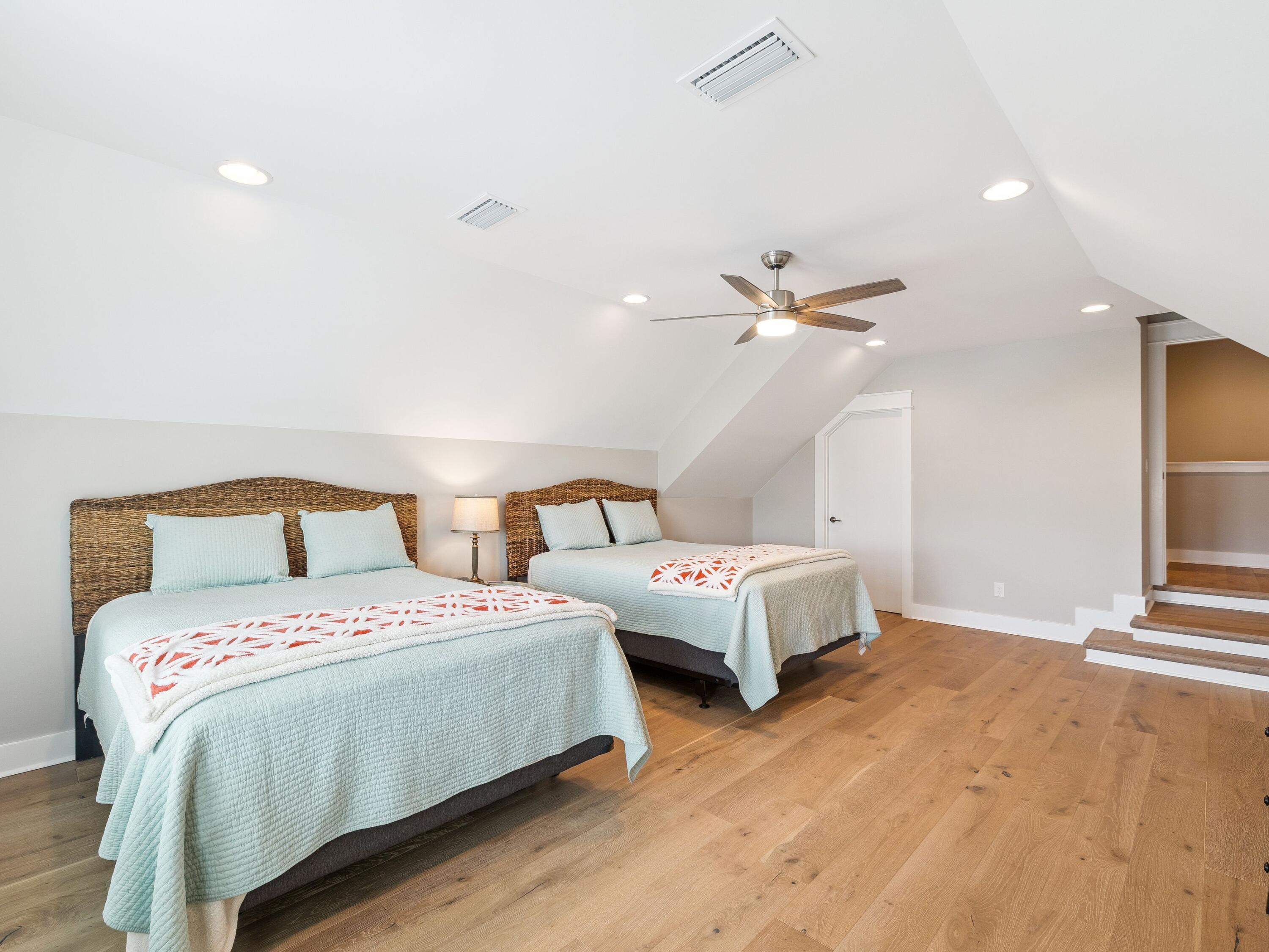SEACROFT HEIGHTS - Residential