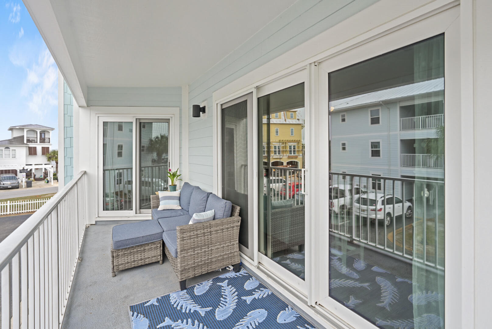 BEACHSIDE VILLAS CONDO - Residential