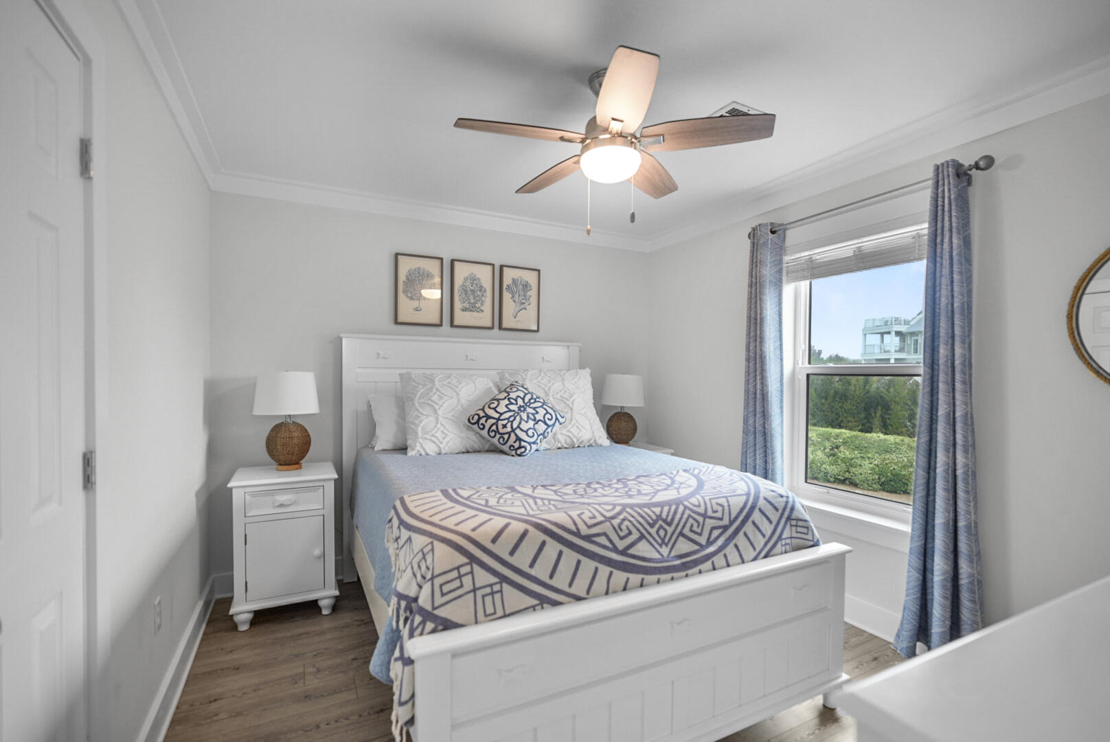 BEACHSIDE VILLAS CONDO - Residential