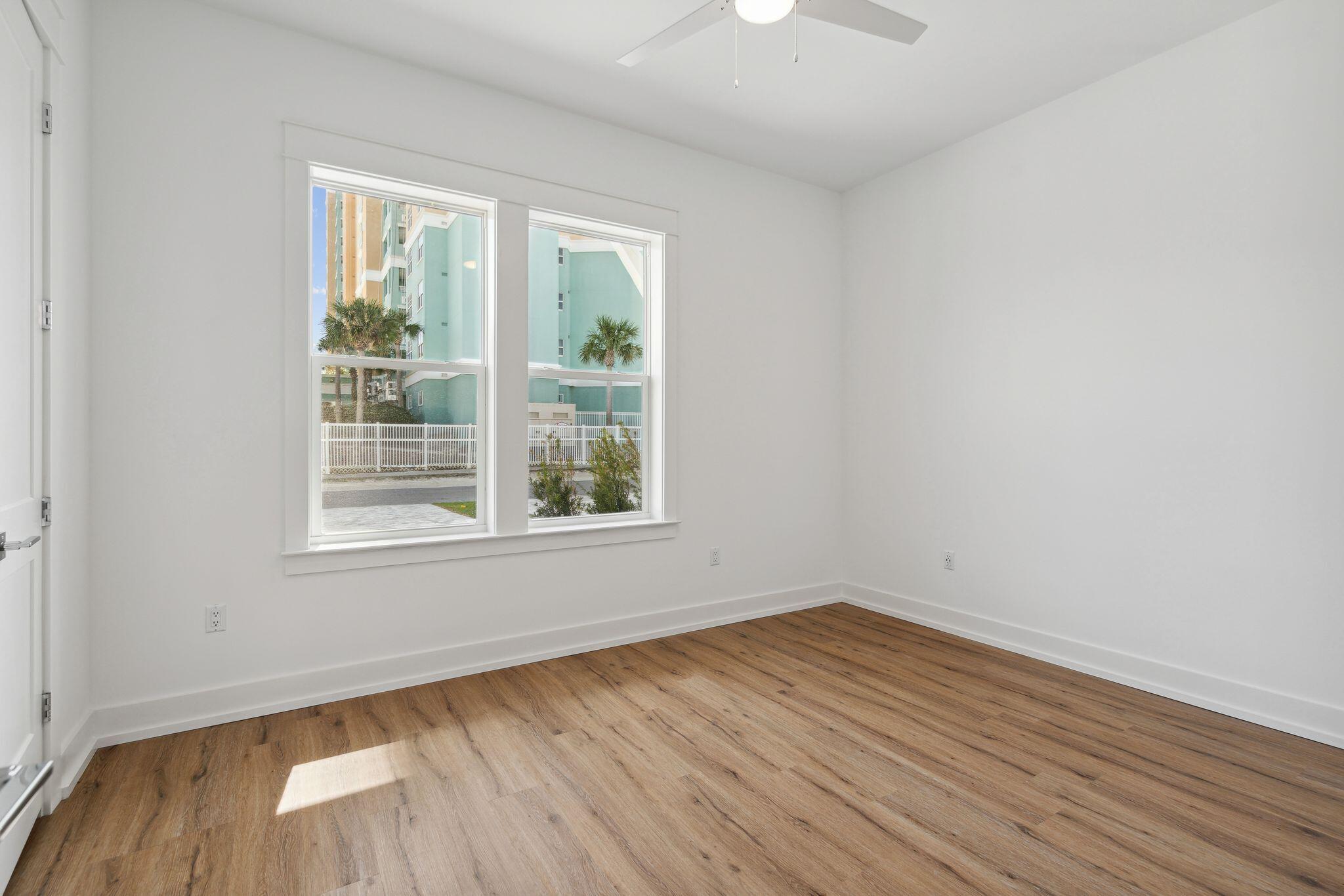 SILVER SANDS BEACH - Residential