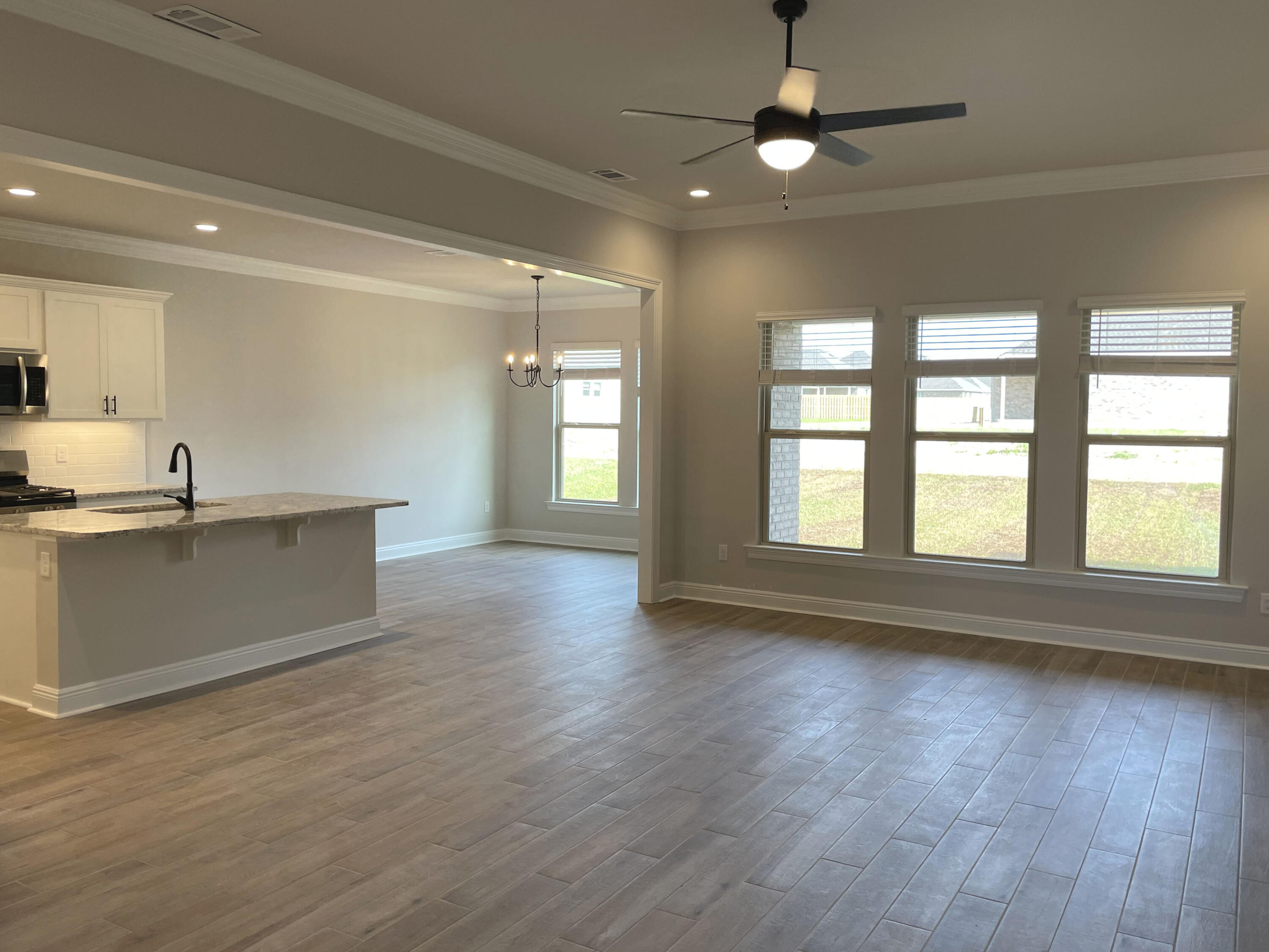 THE BLUFFS AT LAFAYETTE - Residential